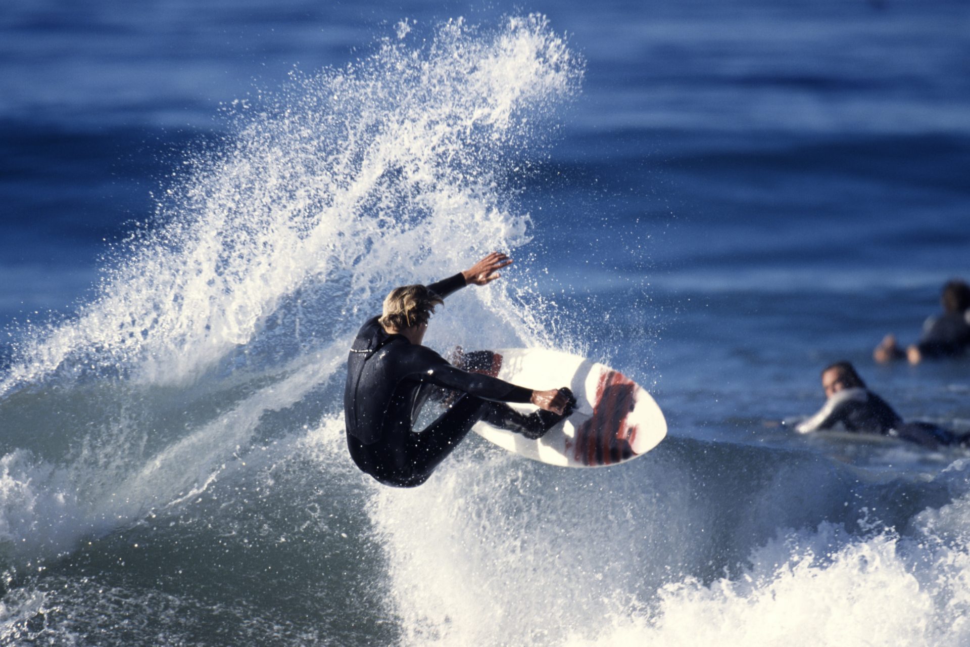 The 'El Niño' swell of the decade that slammed the Californian coast