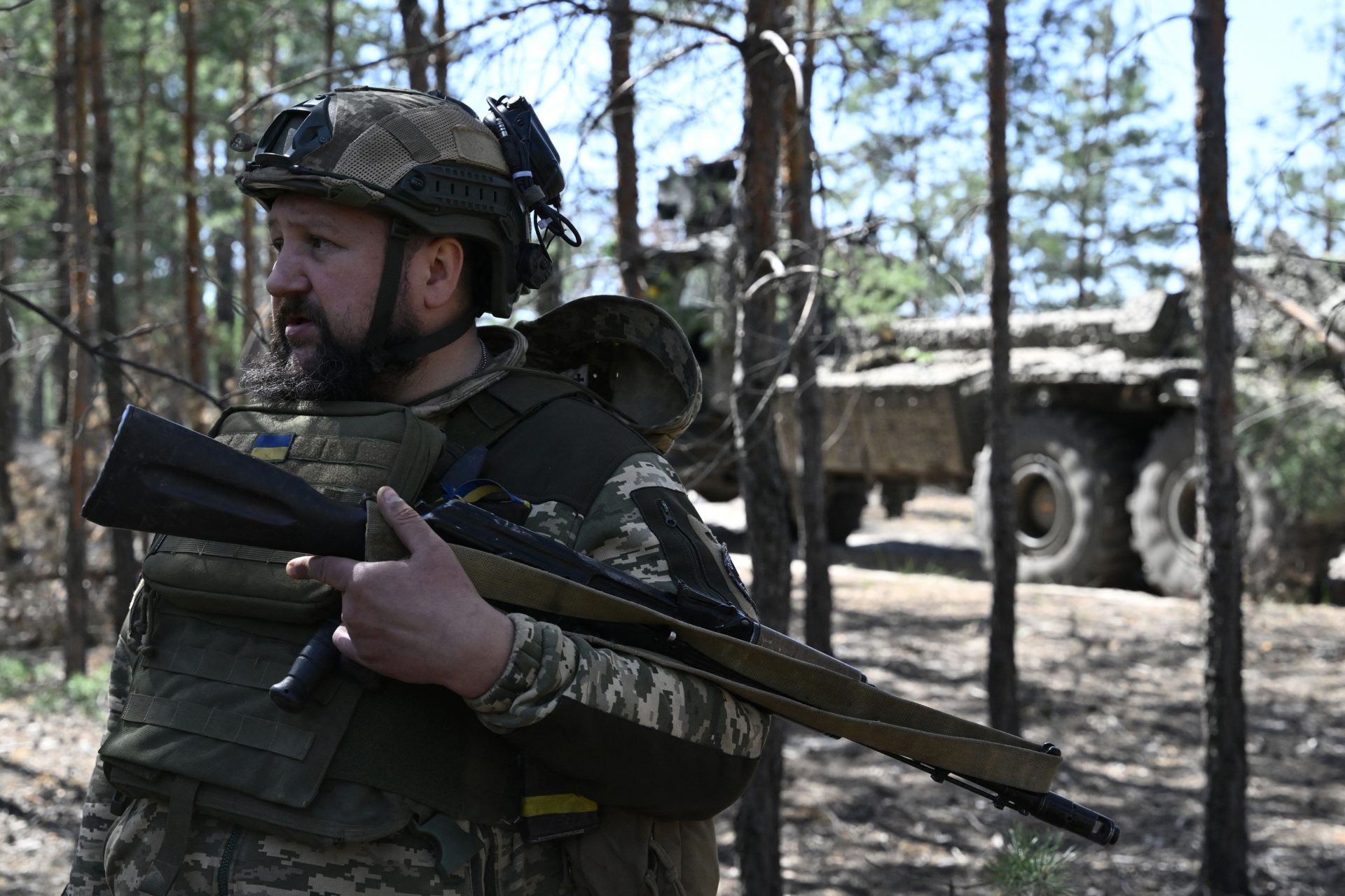 Met duizenden troepen stelt Rusland Oekraïne voor een hachelijke test