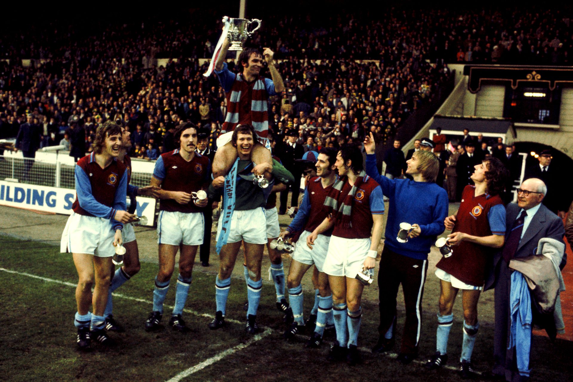 Gewinn des Ligapokals 1975