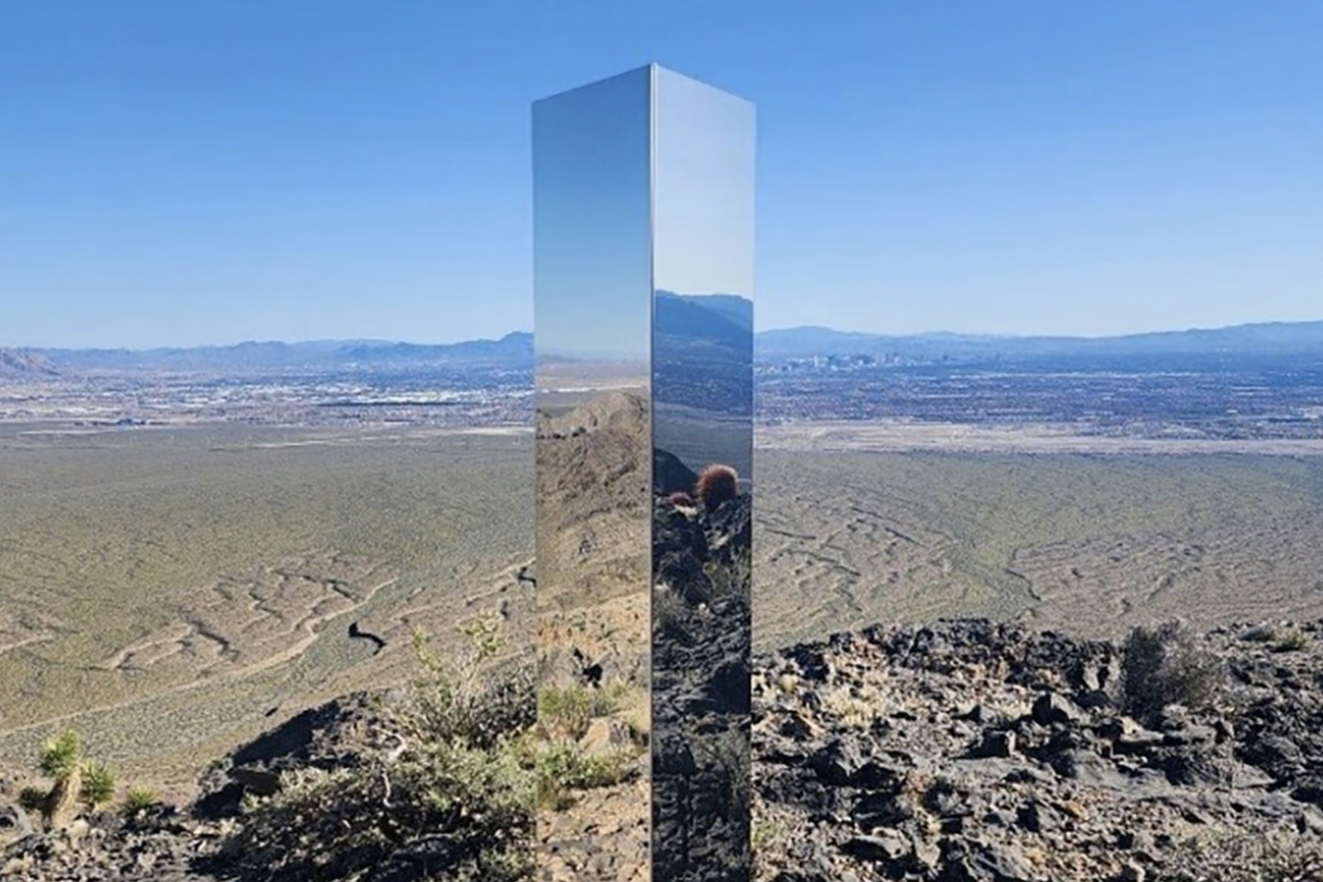 El monolito misterioso aparecido en el desierto de Nevada