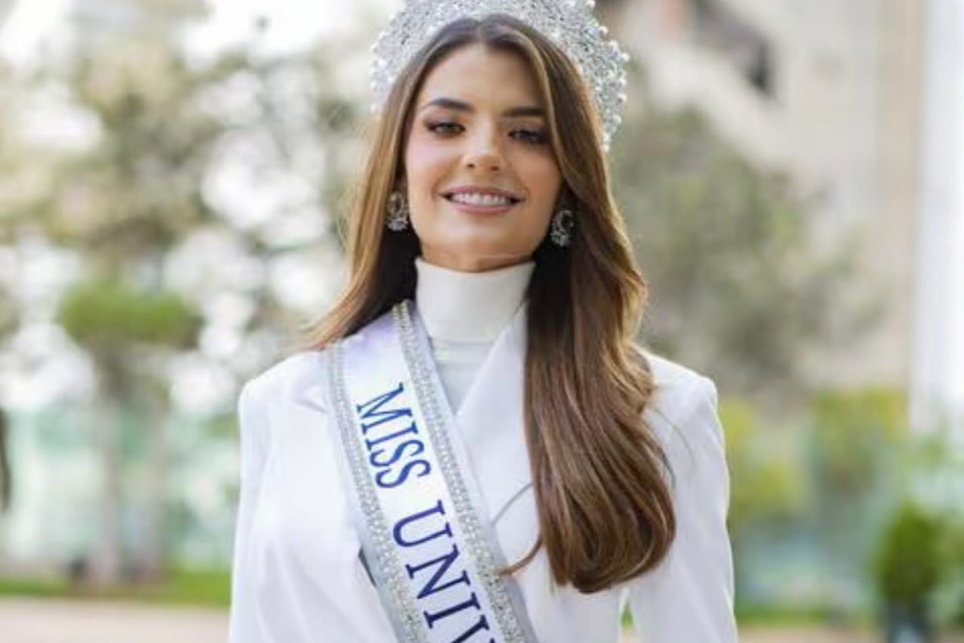 Tatiana Calmell – Miss Universe Perú