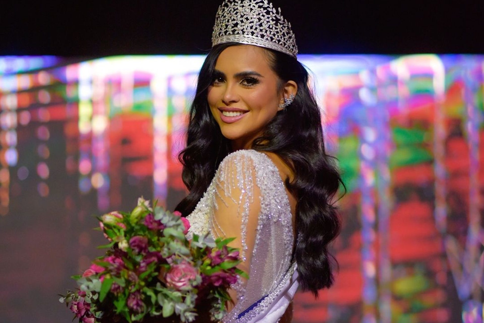 Claudia Naomi Méndez – Miss Universe Paraguay