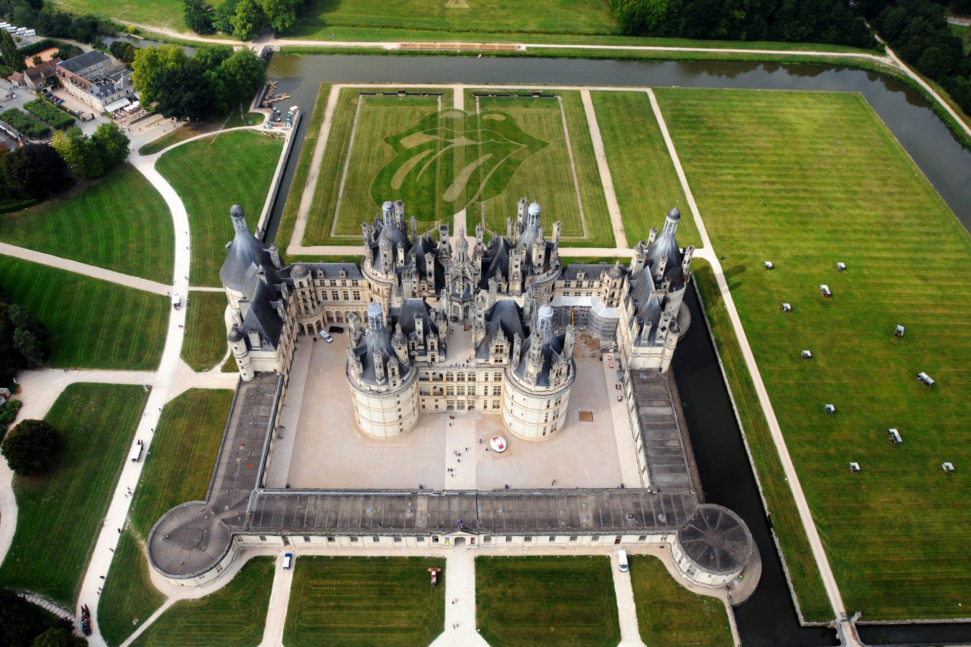 En los jardines del Castillo de Chambord en Francia