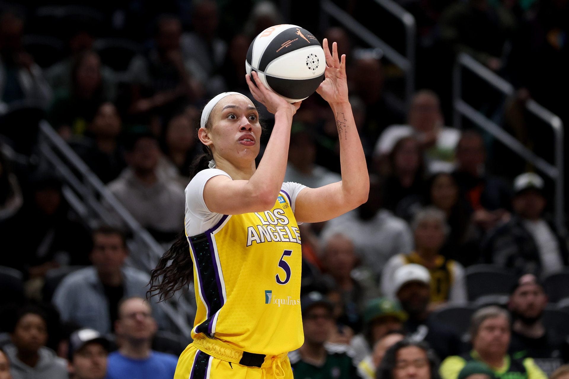 Las Vegas Aces deny outrageous mistreatment of pregnant WNBA star Dearica Hamby