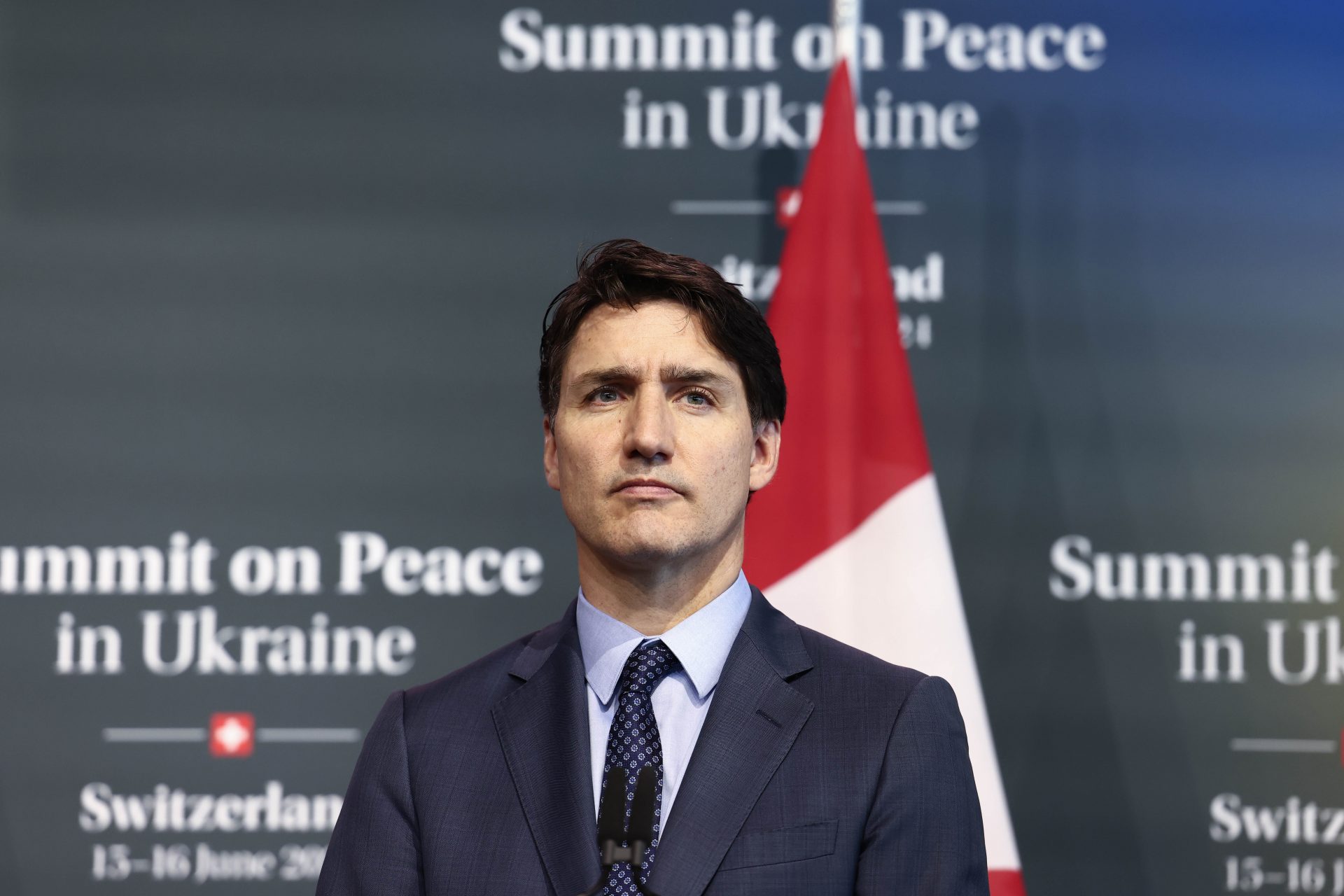 Most Canadians want Trudeau to step down