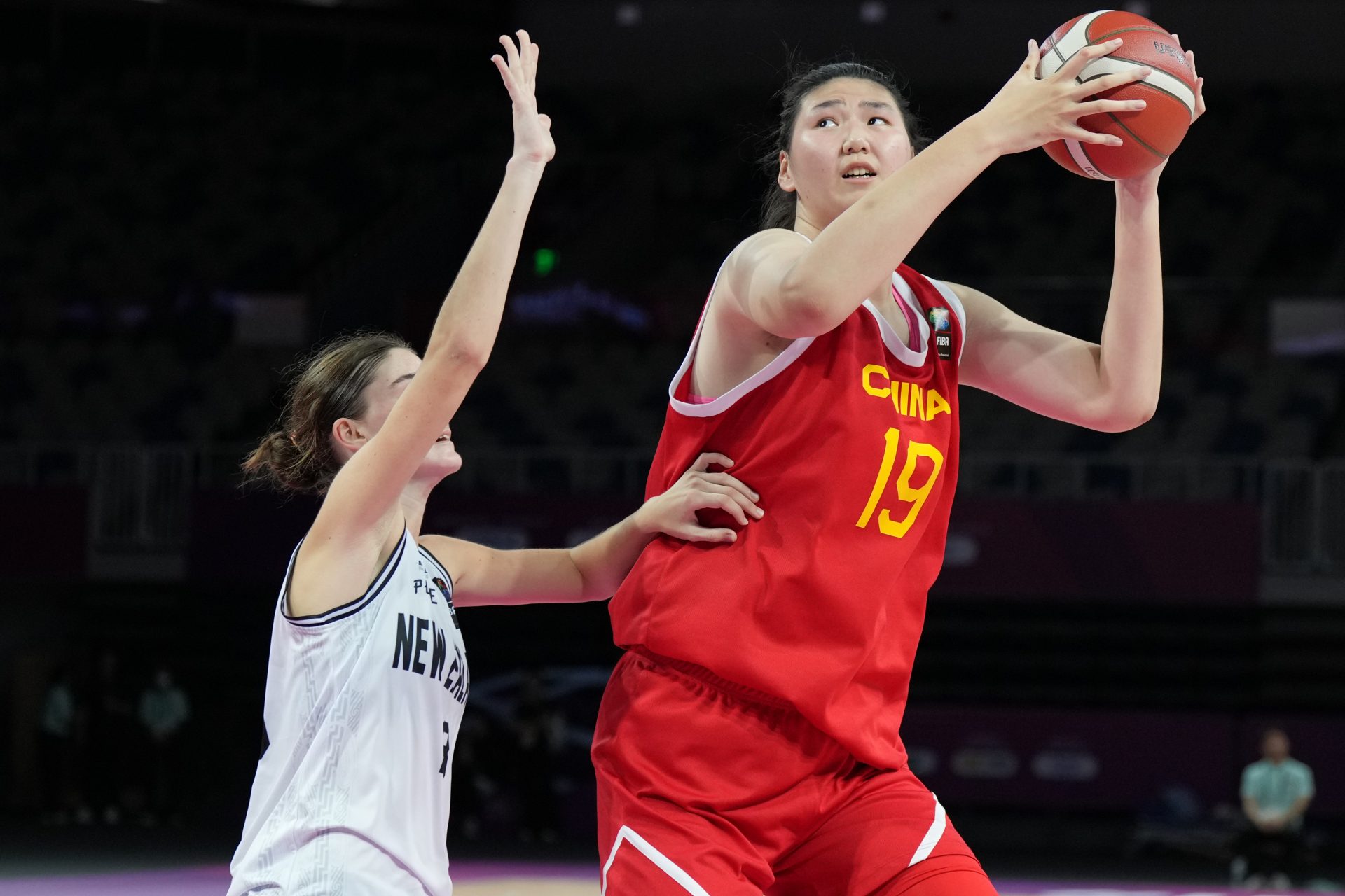 Zhang Ziyu: The 7-foot-3 female teenage version of Yao Ming