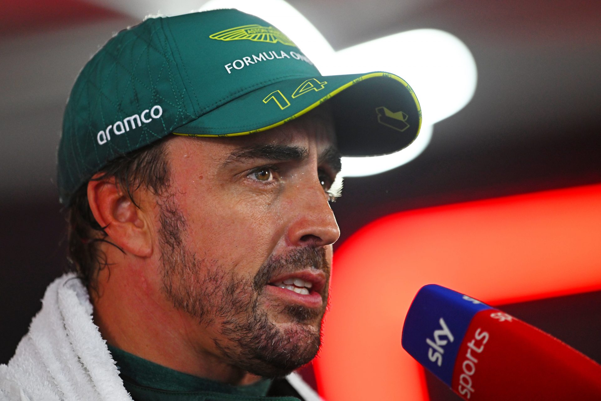 Fernando Alonso criticizes Formula 1’s 'impossible target'