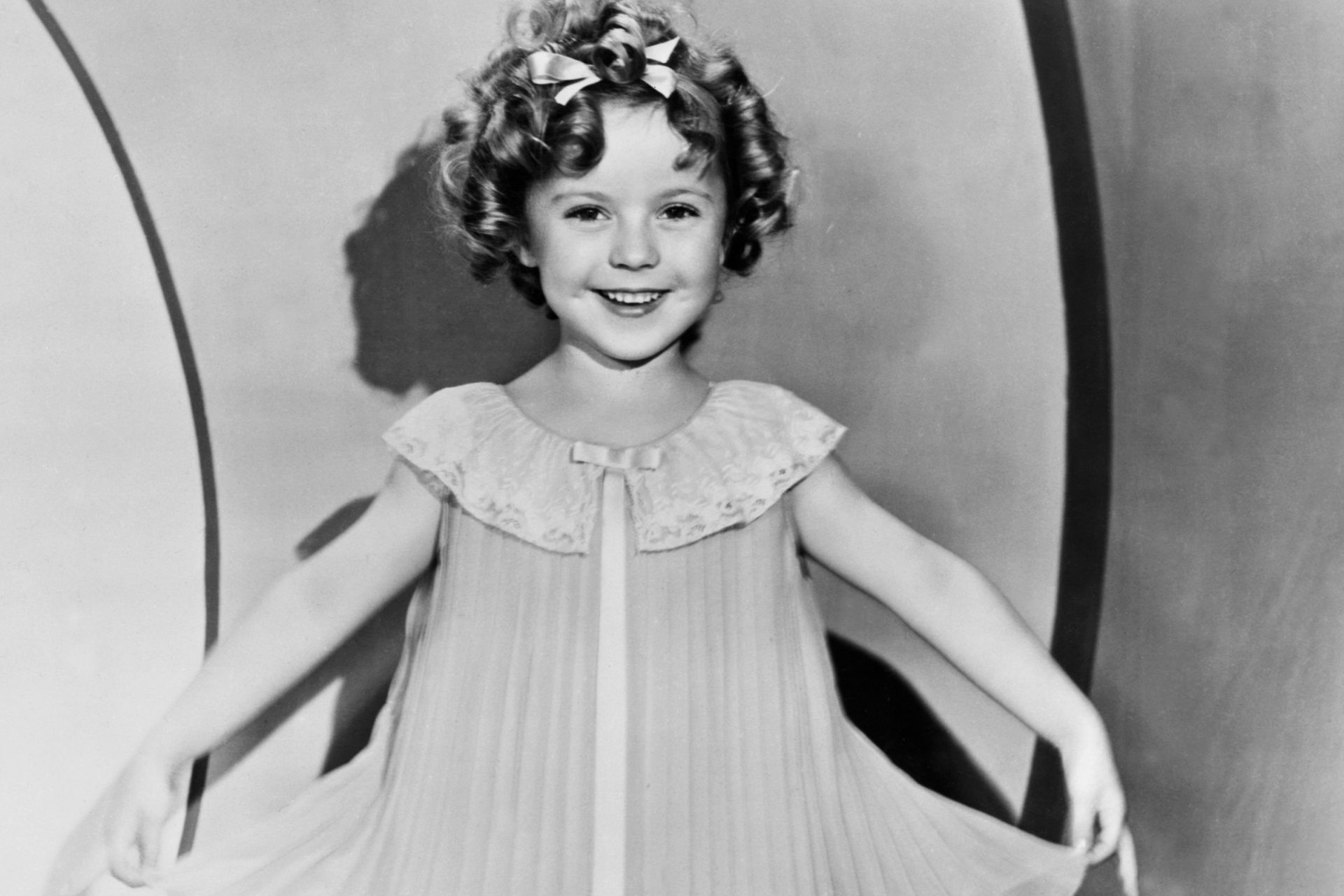 Shirley Temple : une enfance difficile suivie d'une brillante carrière