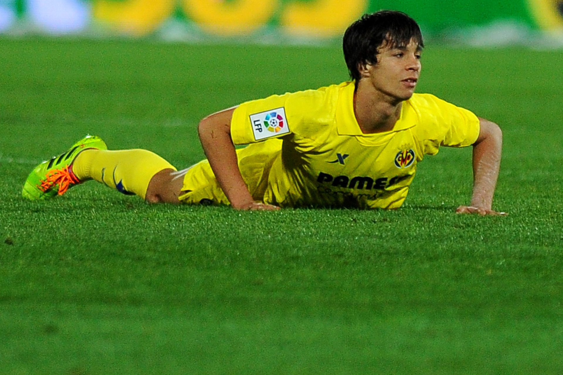 En su primera temporada fue cedido al Villarreal