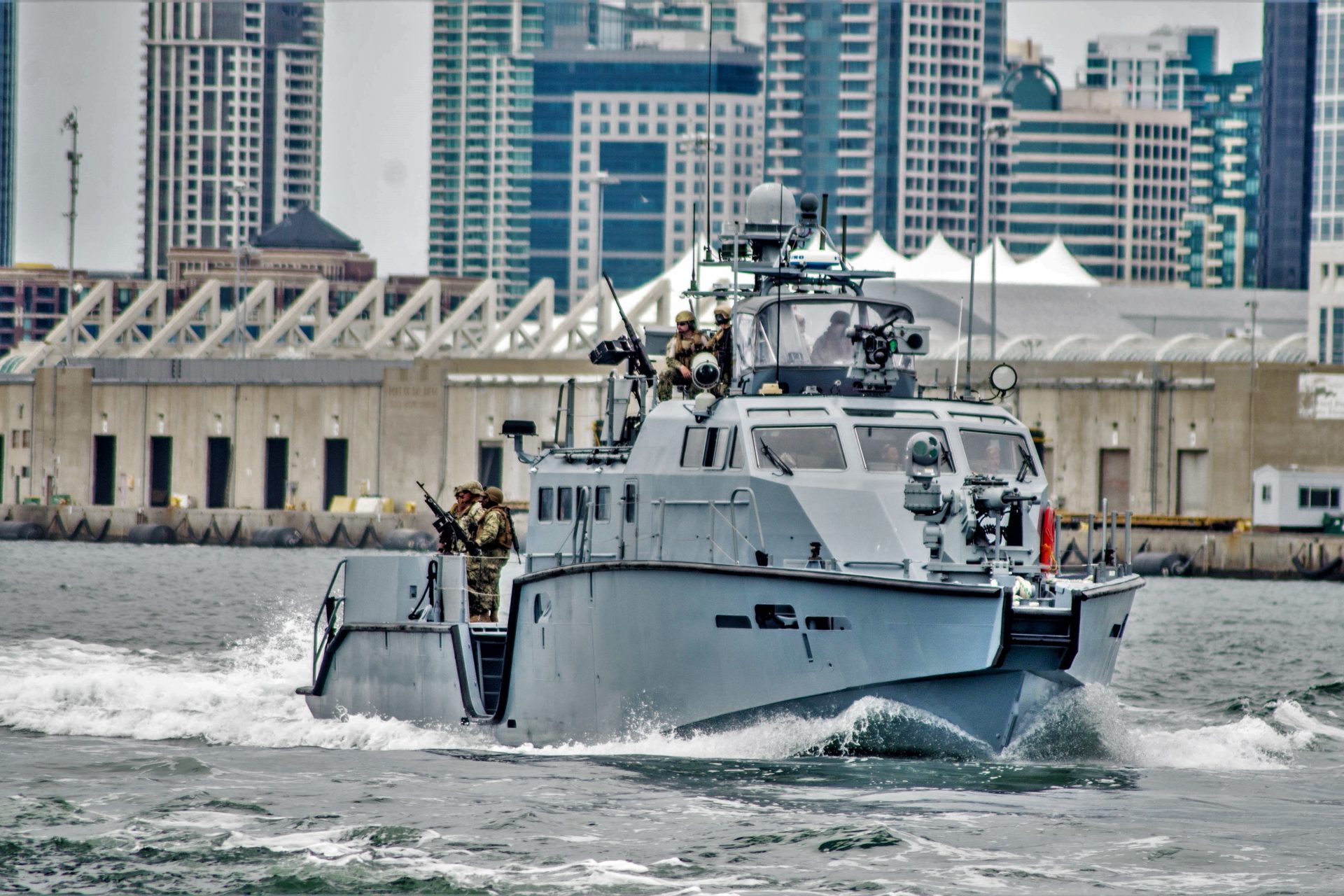O barco patrulha Mark VI 