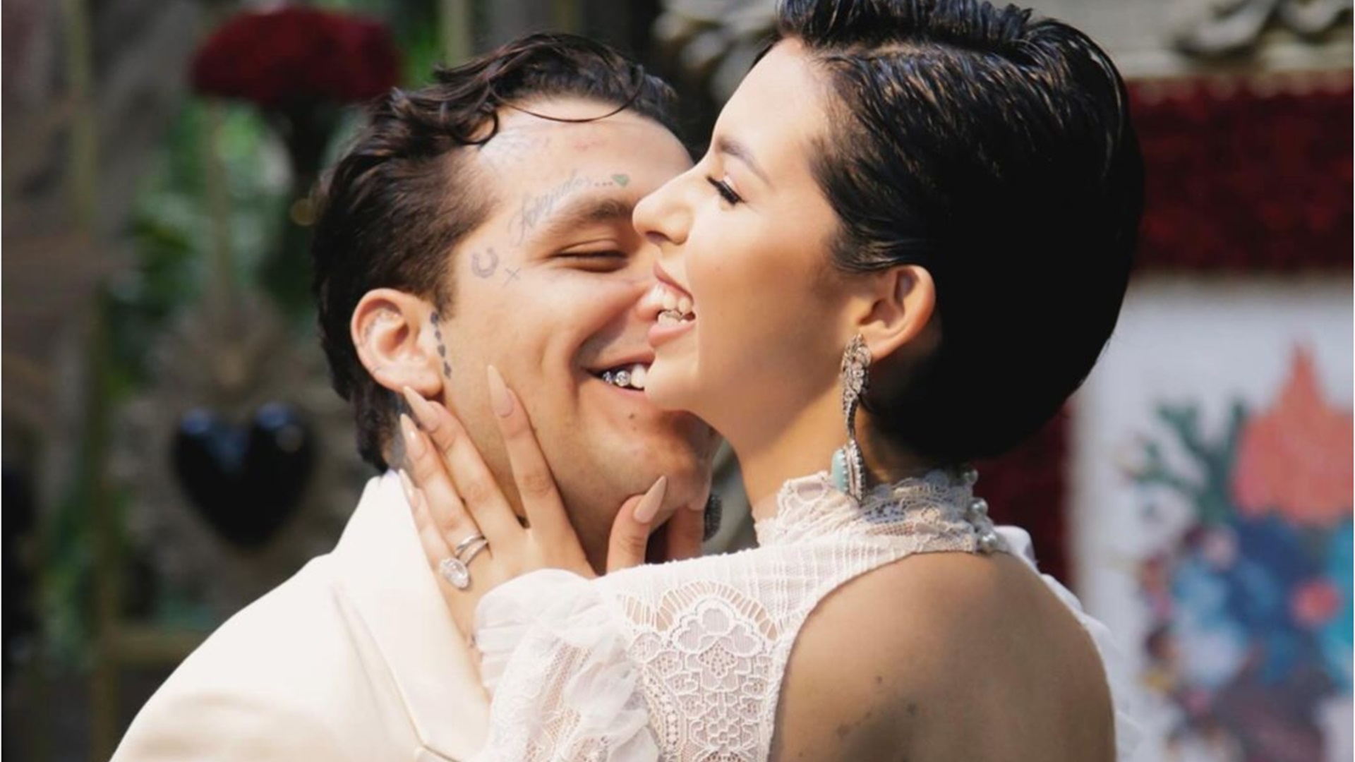 Todas las fotos de la boda de Christian Nodal y Ángela Aguilar