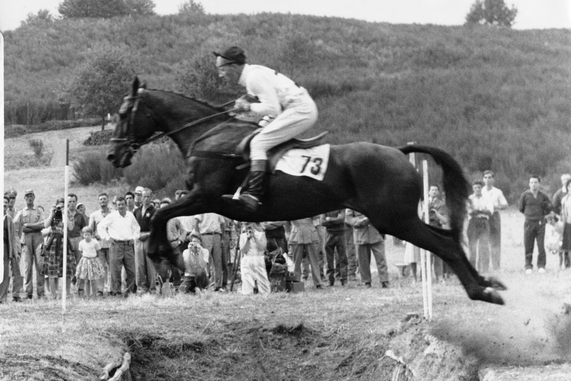 Salto em distância e salto em altura a cavalo