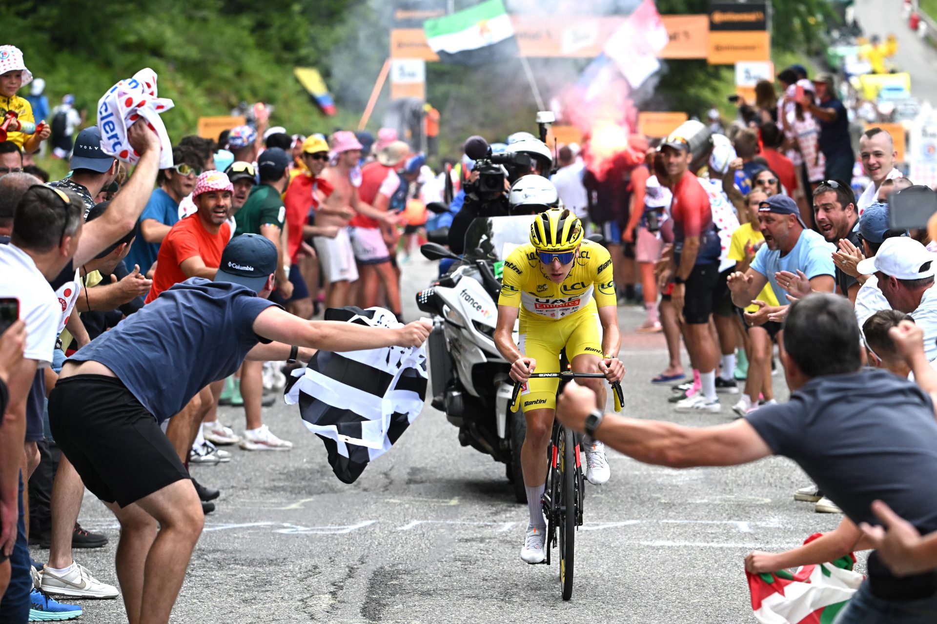 Tadej Pogačar plus rapide que Pantani et Armstrong : doit-on s'inquiéter ? 