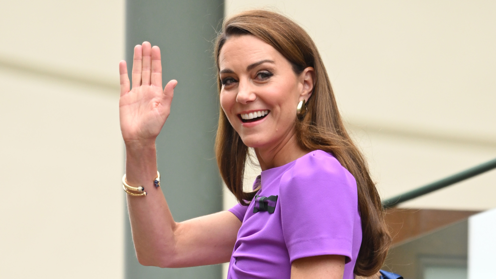 Catherine, Princess of Wales, serves up at Wimbledon