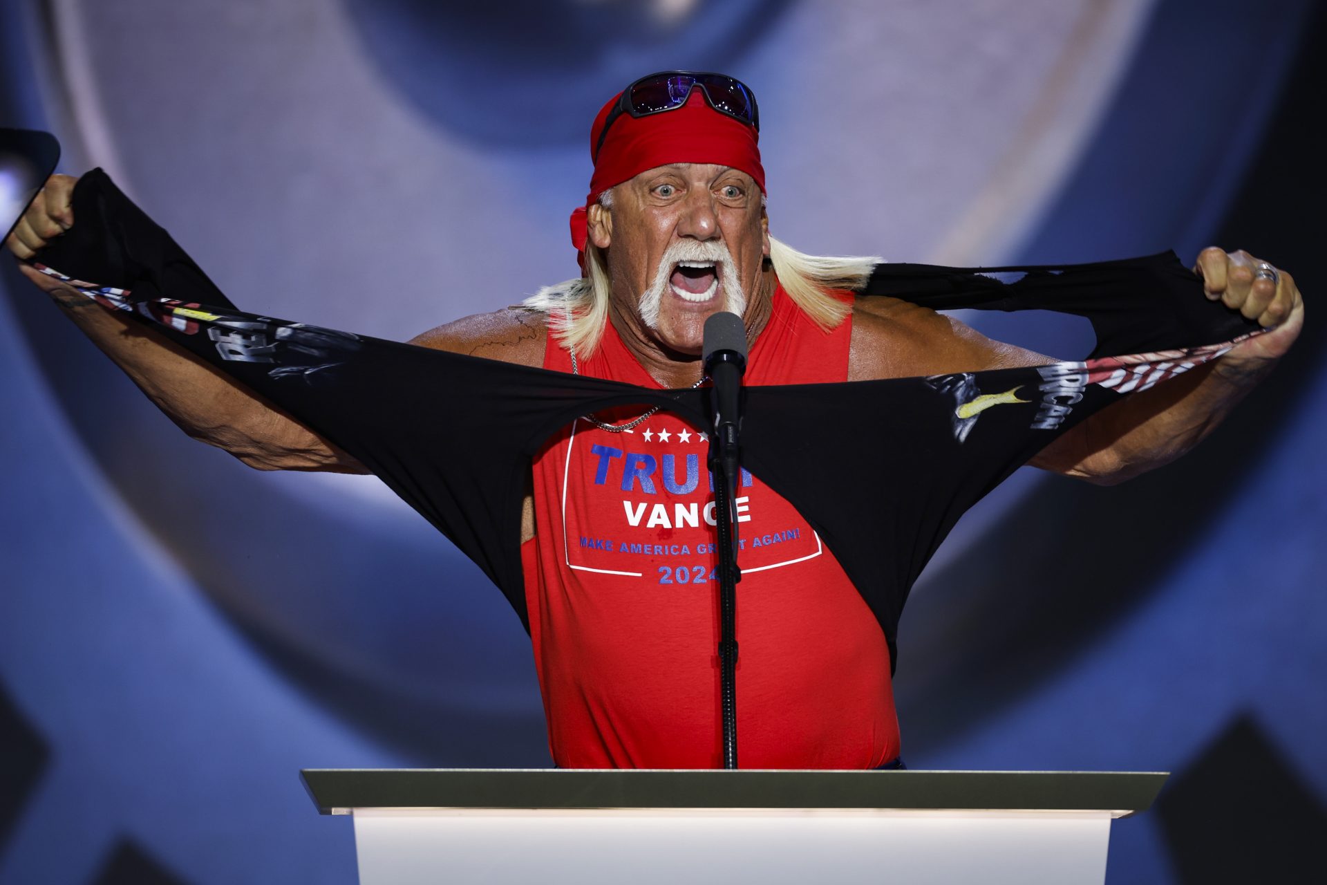 Hulk Hogan si schiera: 'Trump è il mio eroe', ecco perché