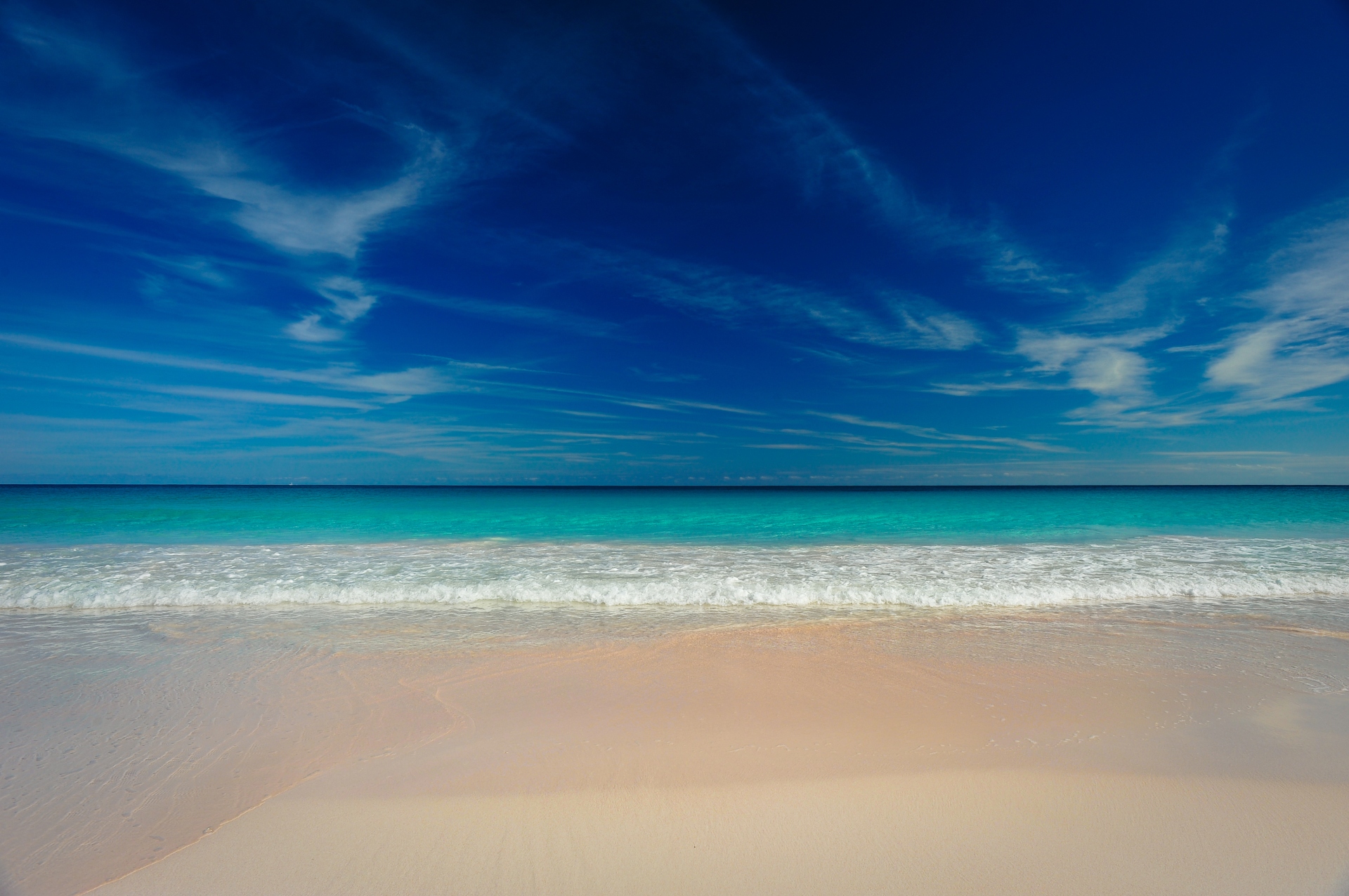 Praia de areia rosa, Harbour Island, Bahamas