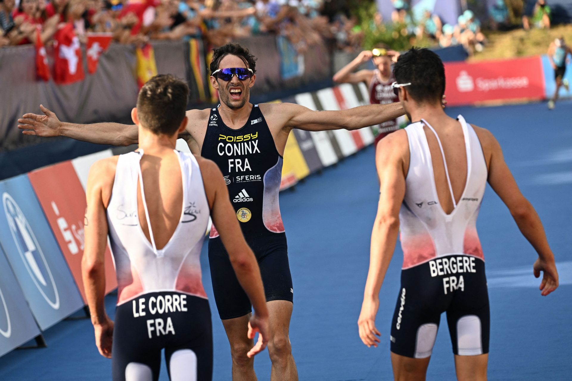 Un triathlète met la pression sur la Team France : 