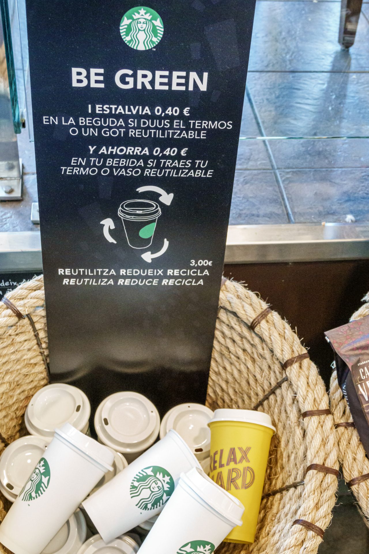 Starbucks warned against preaching sustainability