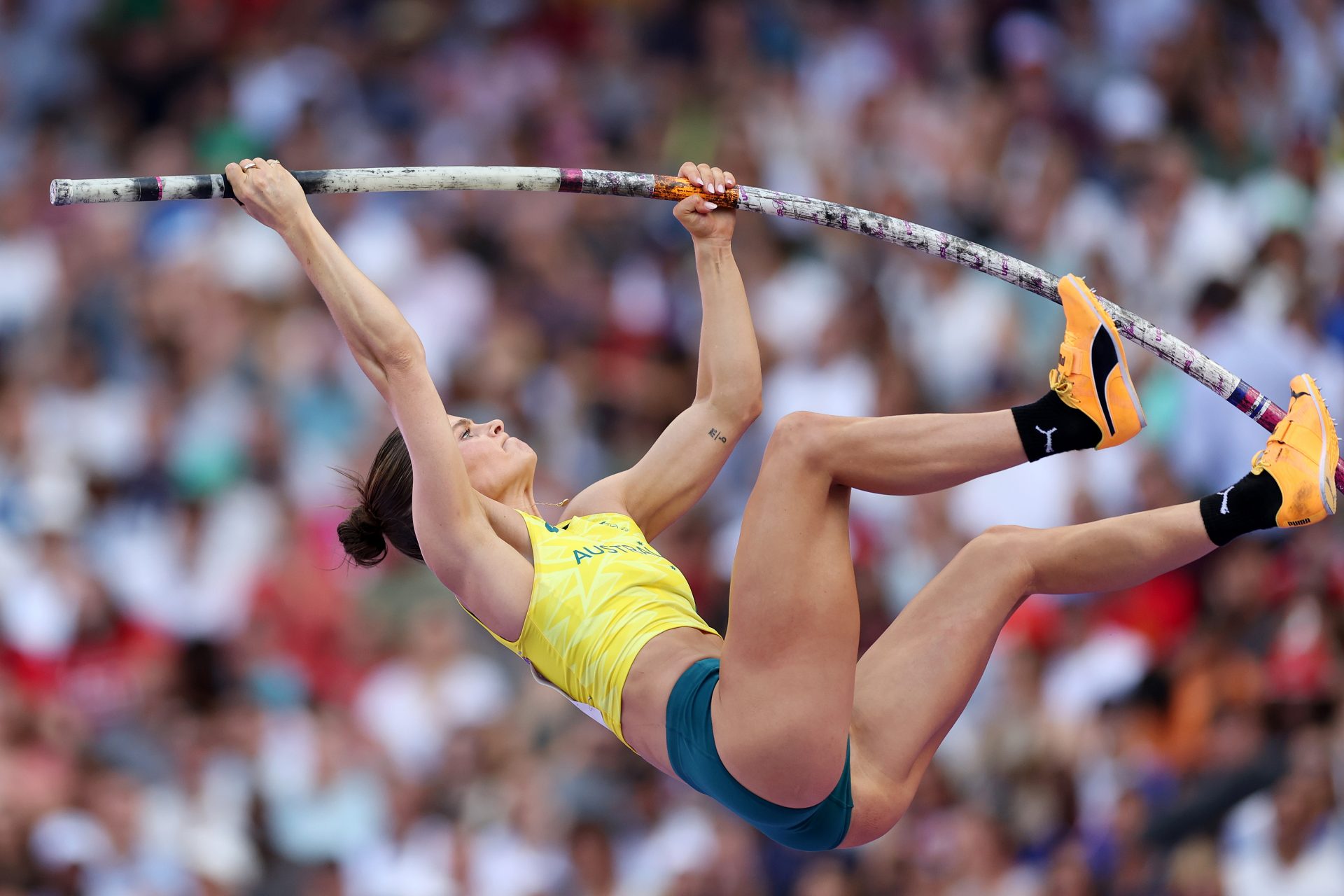 Women's pole vault final at the Paris Olympics: Who to watch out for