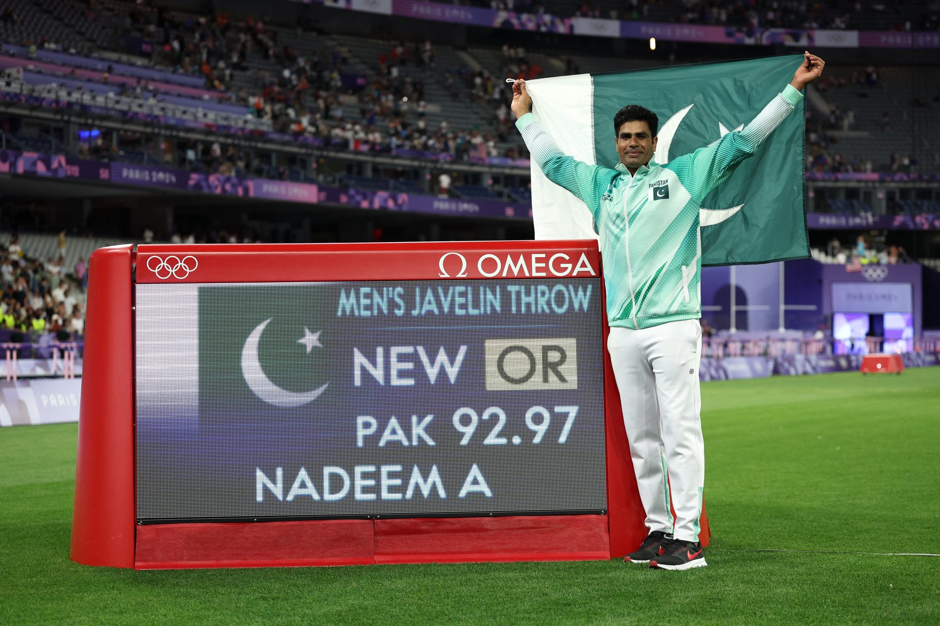 Pakistani gold javelin medallist wins the internet’s heart with comments about competitor's mother