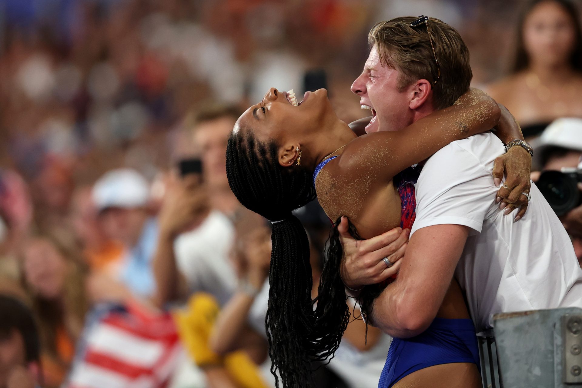 L'émouvante histoire d'amour de Tara et Hunter Woodhall, deux (para)olympiens en or