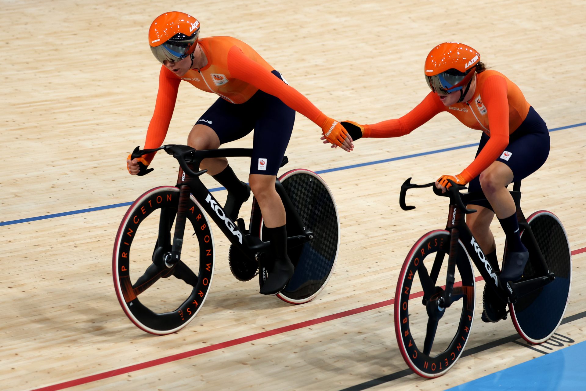 ZILVER - Baanwielrennen: Koppelkoers - Maike van der Duin en Lisa van Belle