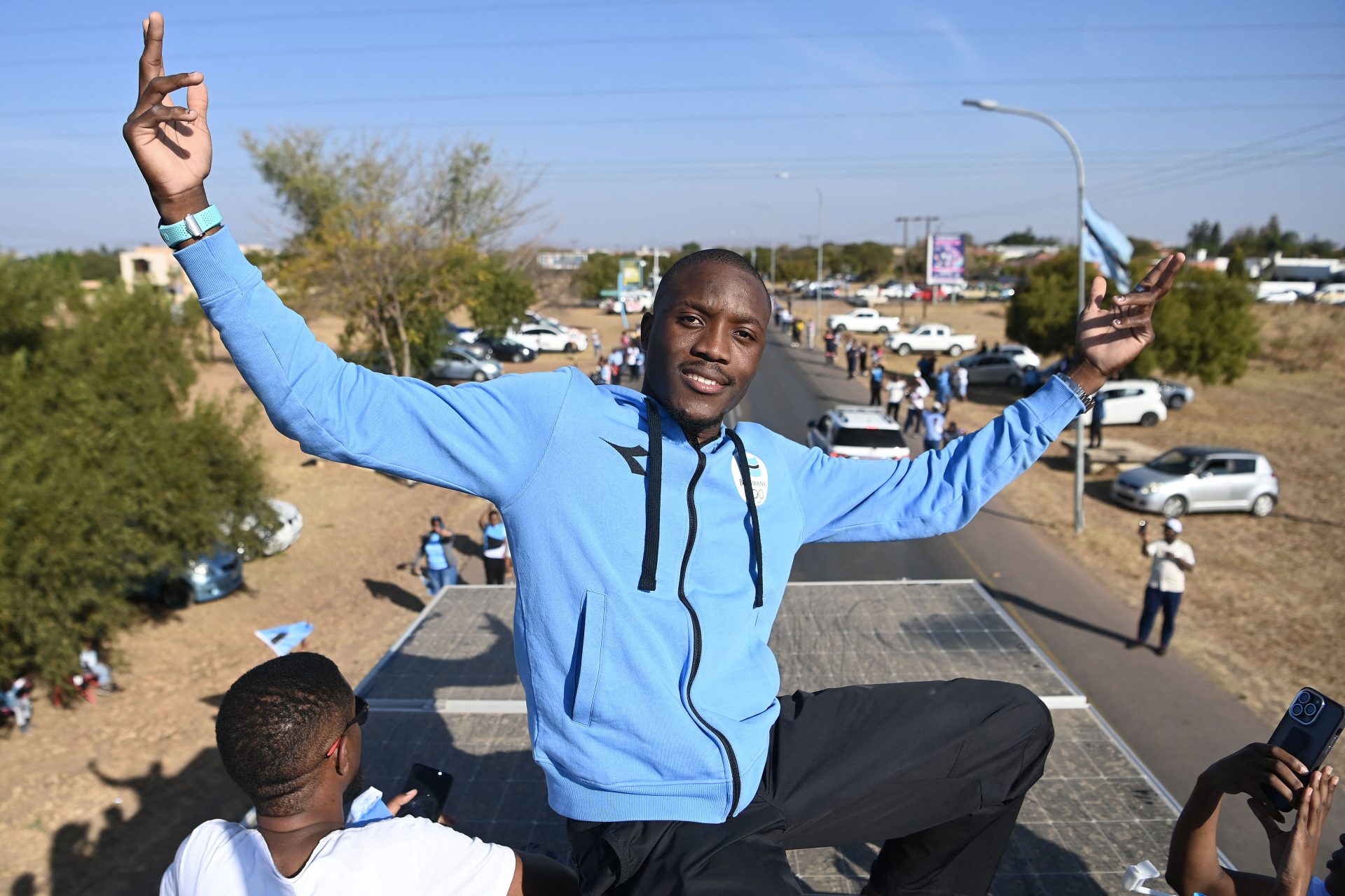 Letsile Tebogo fans mock COVID-stricken Noah Lyles in gold medal celebrations