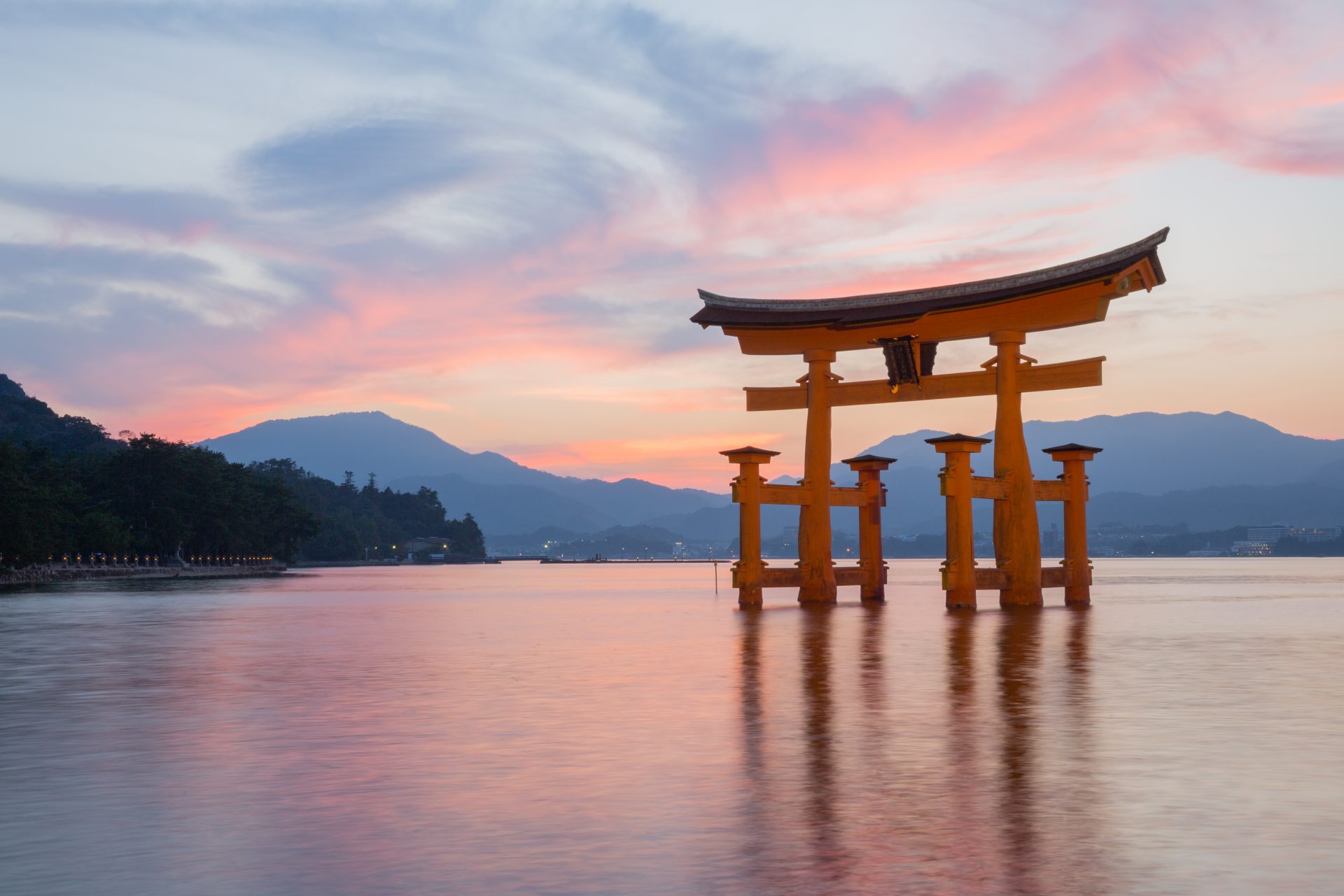 厳島神社