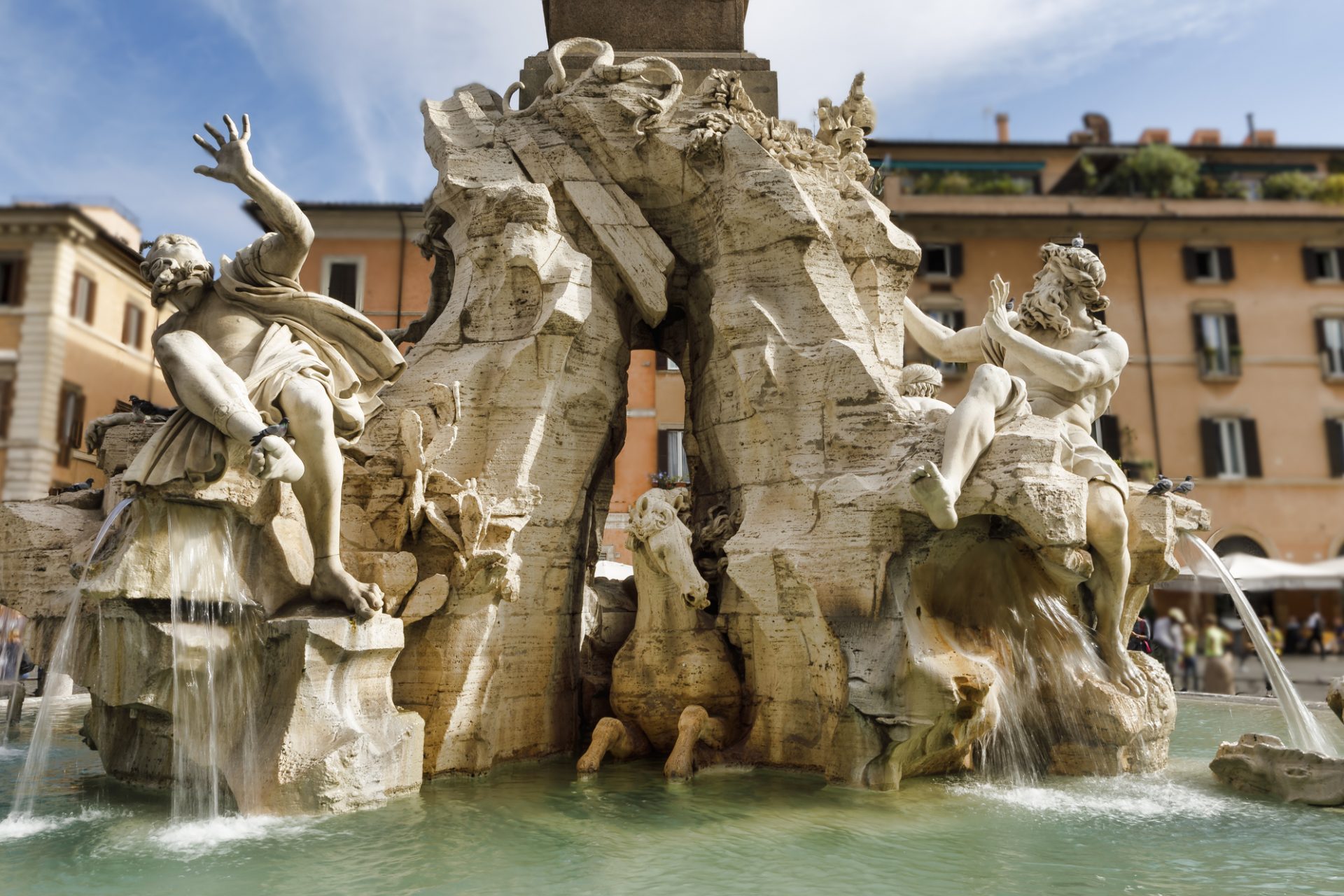 Fuente de los Cuatro Ríos (Roma, Italia)