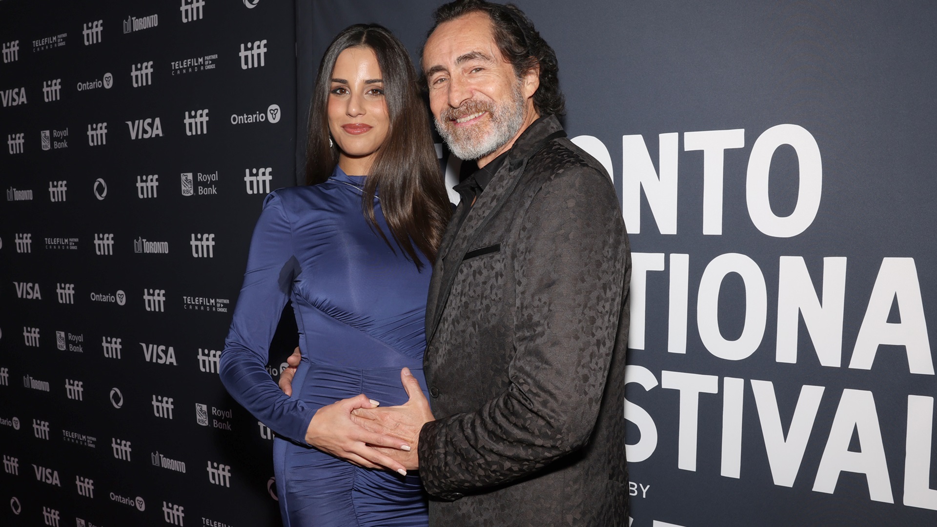 Demian Bichir será papá junto a su novia 35 años menor que él