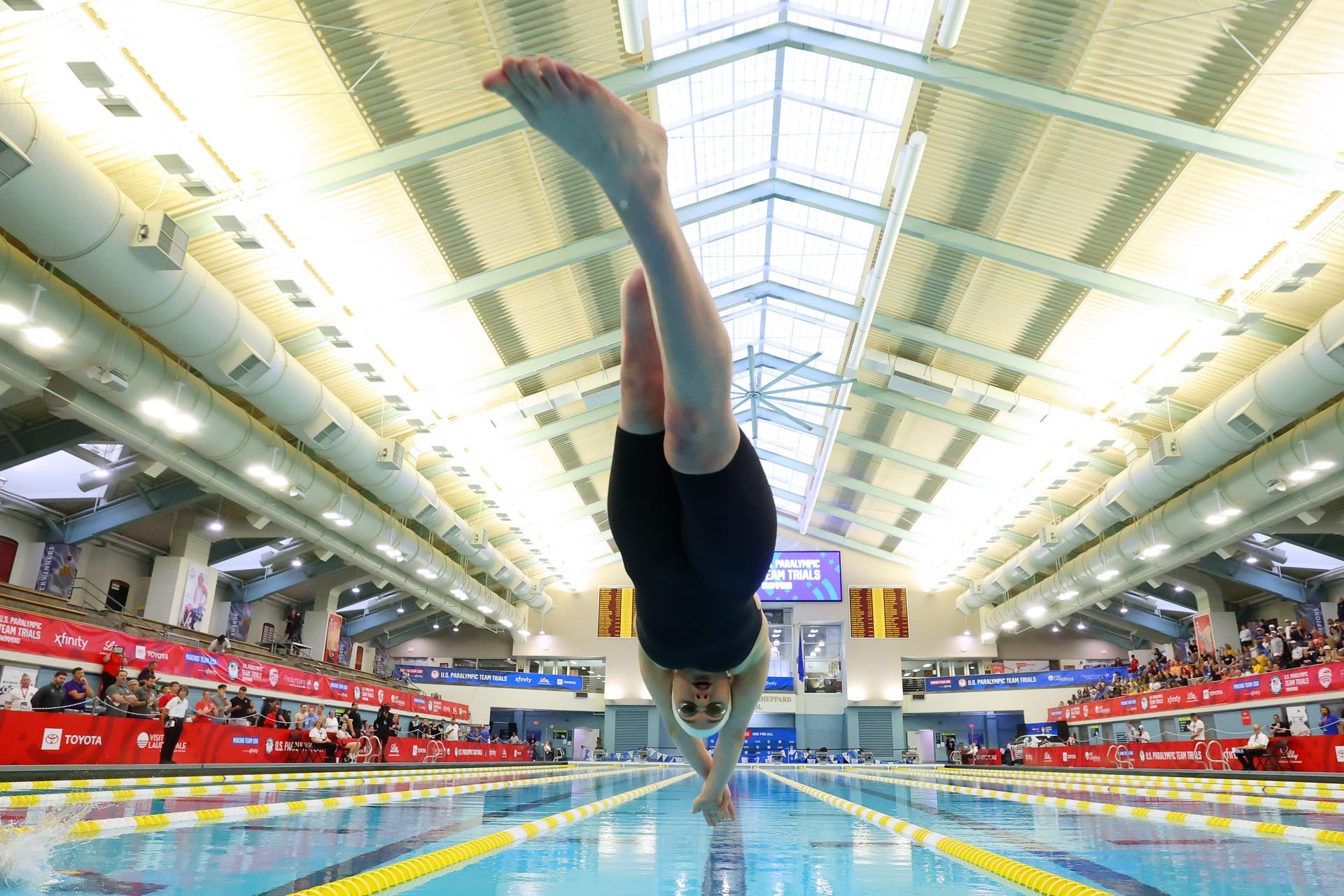 Alexandra Truwit: The Paralympic swimmer who survived a shark attack