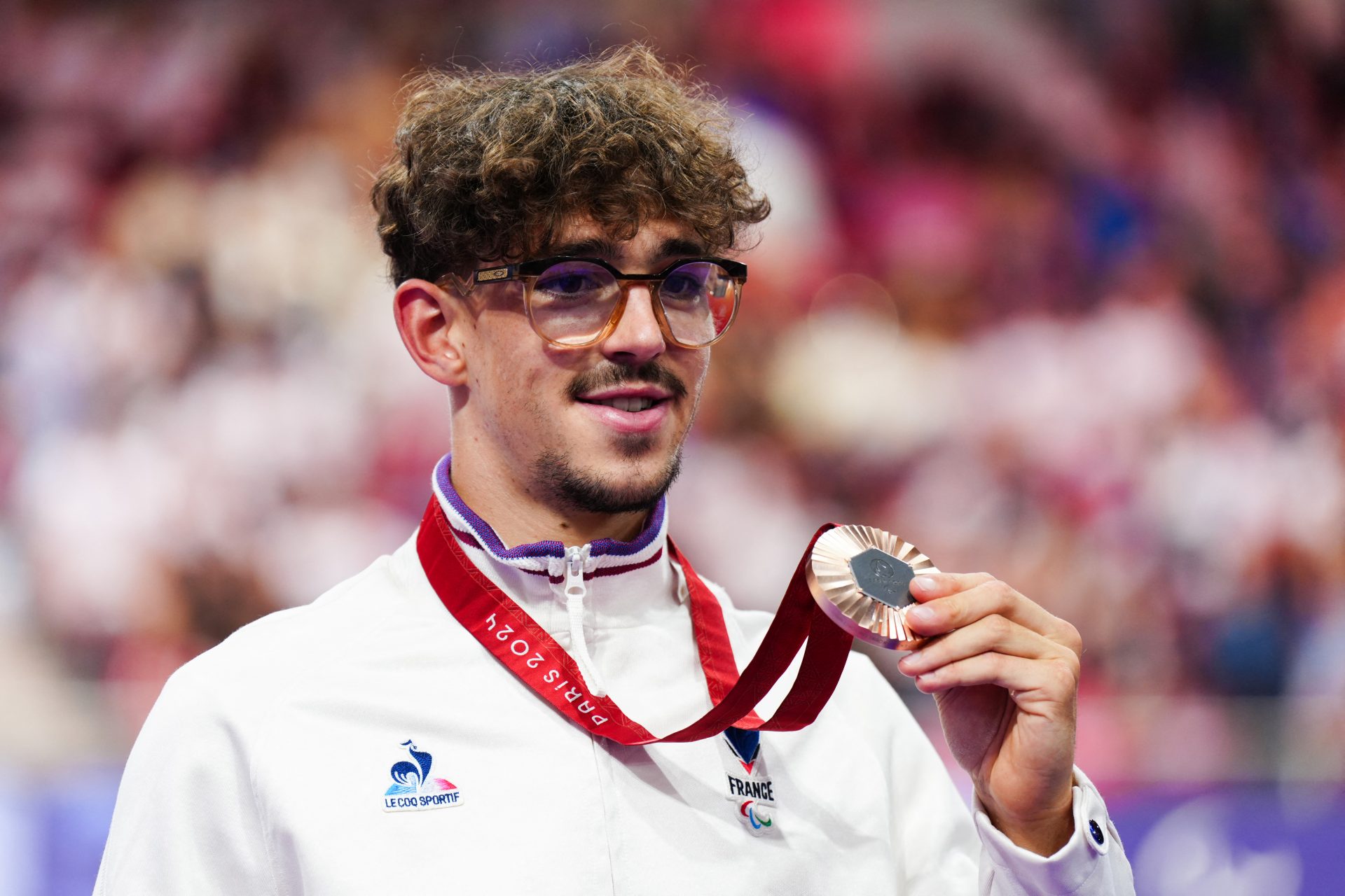 19 titres de champion du monde, triple champion paralympique : qui est Alexandre Léauté, le roi du para cyclisme ?