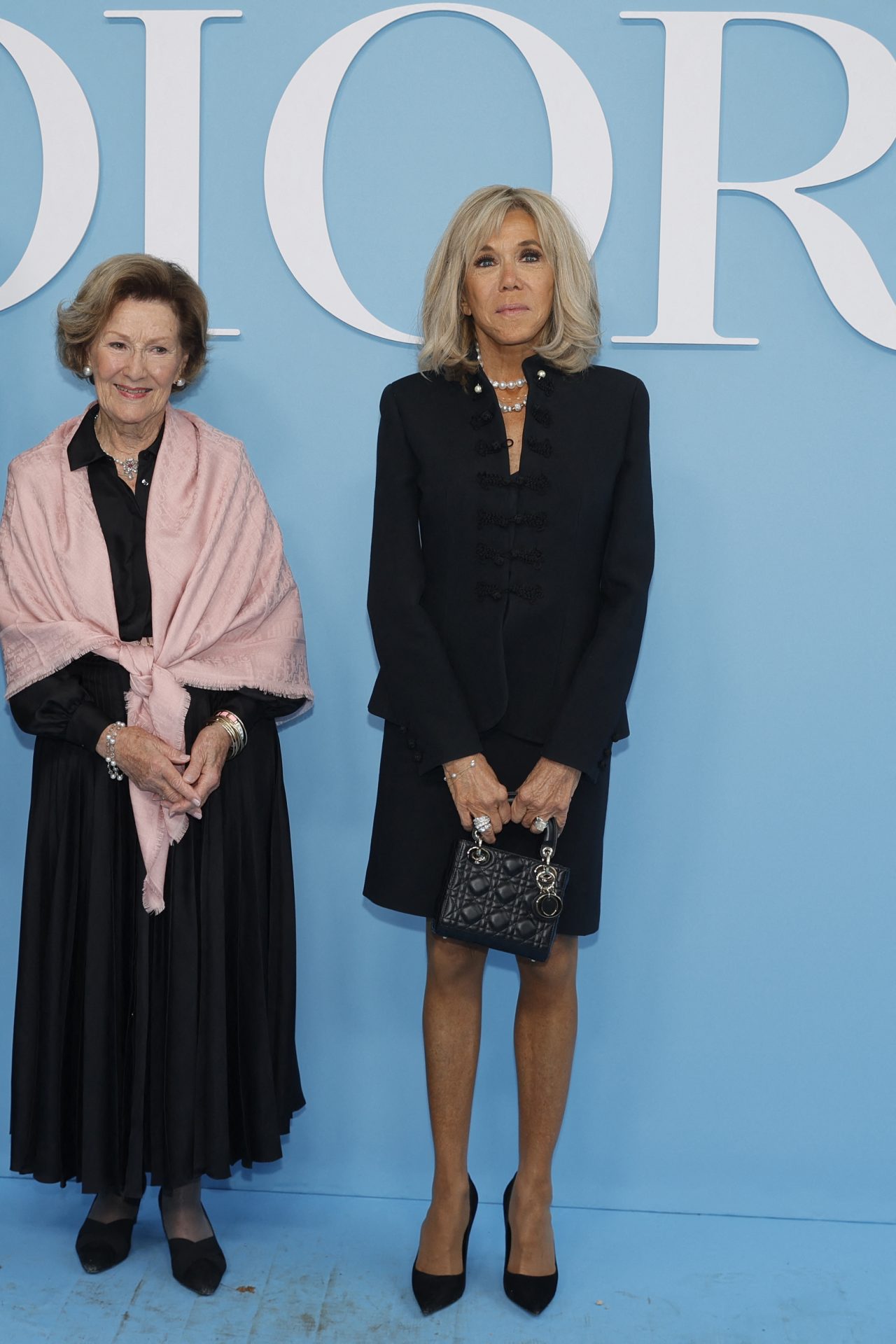 Sonja da Noruega e Brigitte Macron 