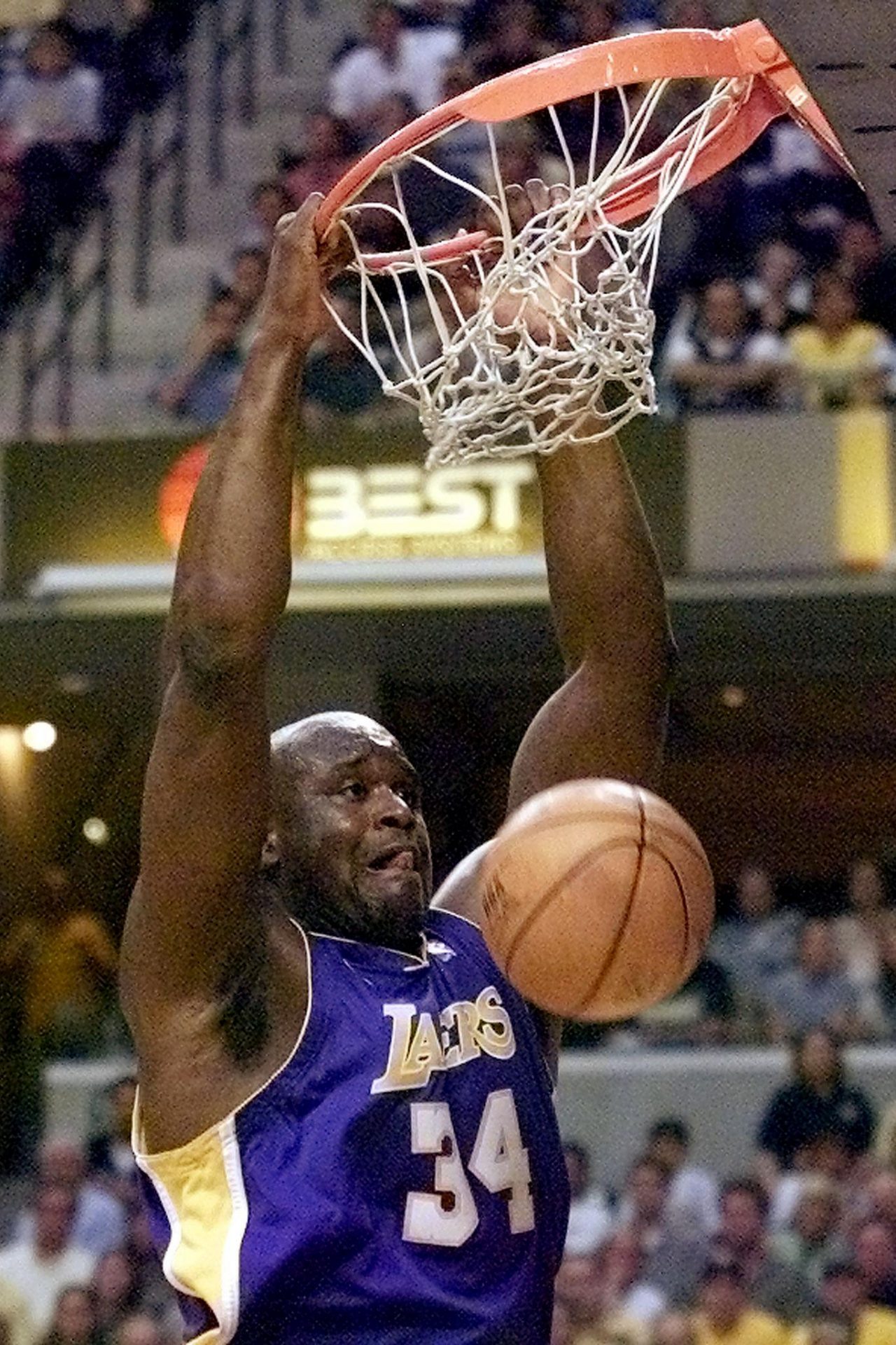 Shaq breaking backboards