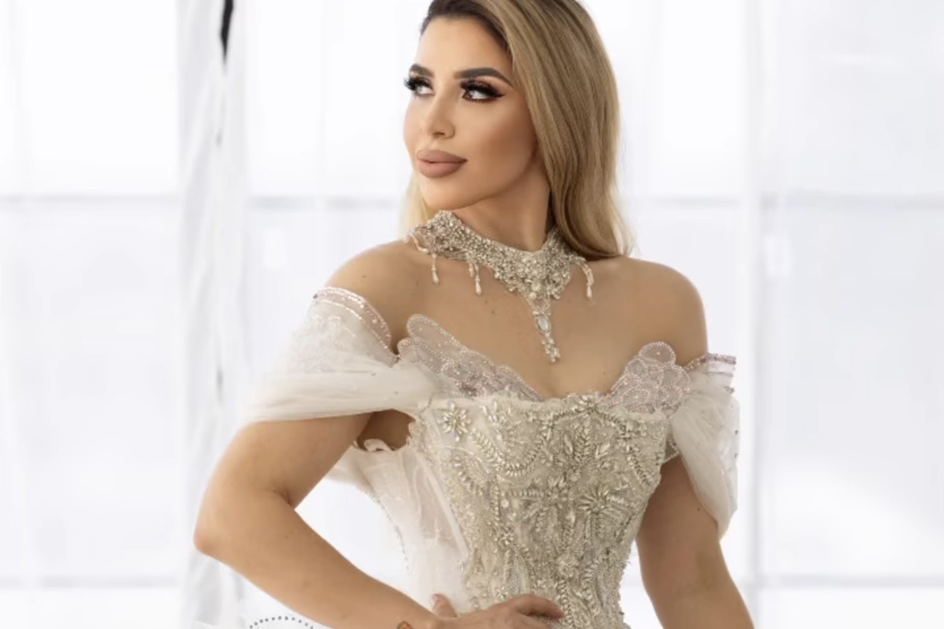 Emma Coronel, esposa de 'El Chapo', debuta en Semana de la moda en Milán