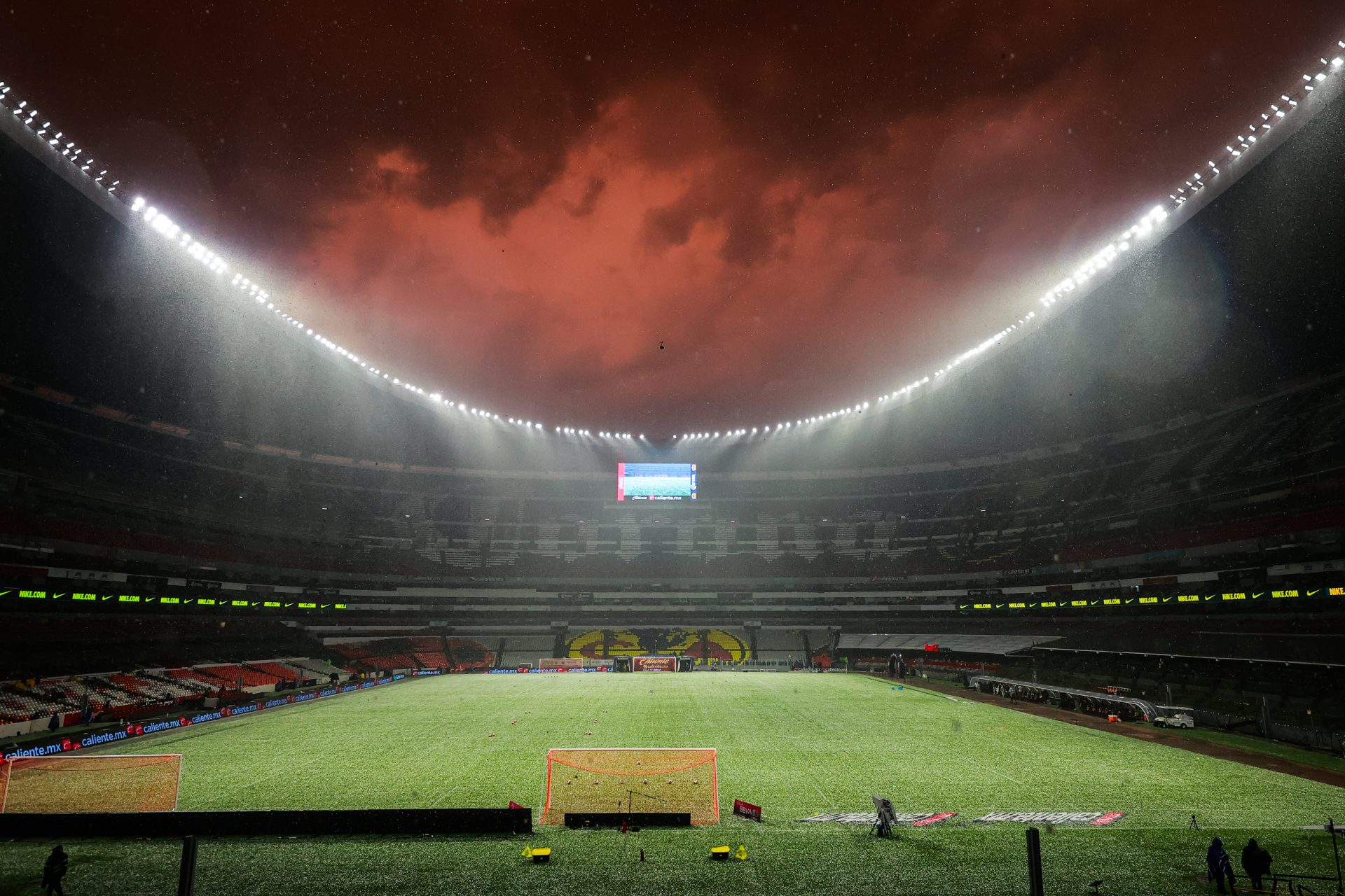 Lo stadio Azteca a Città del Messico