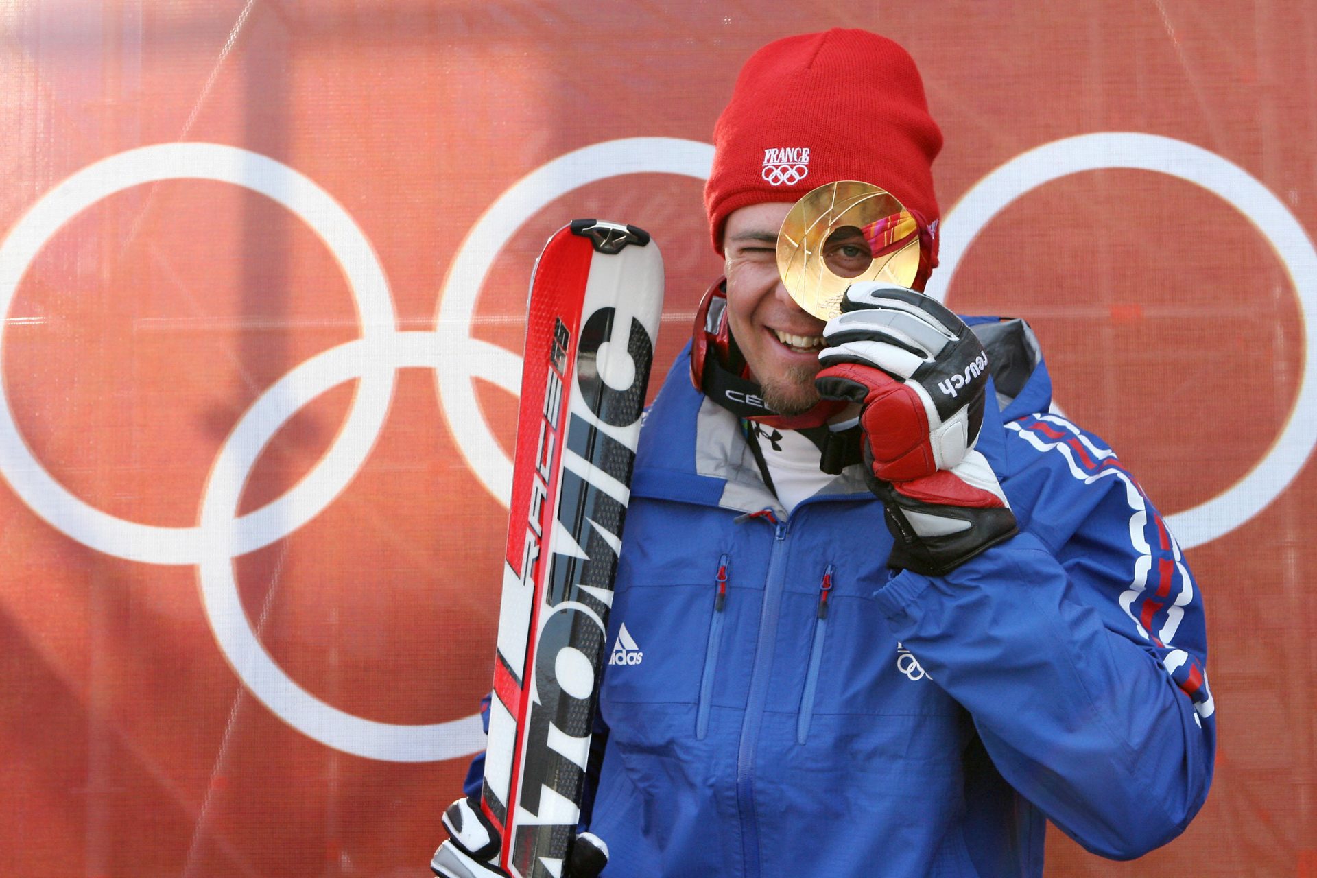 Qu'est devenu le roi de la glisse Antoine Dénériaz, le dernier champion olympique français ?