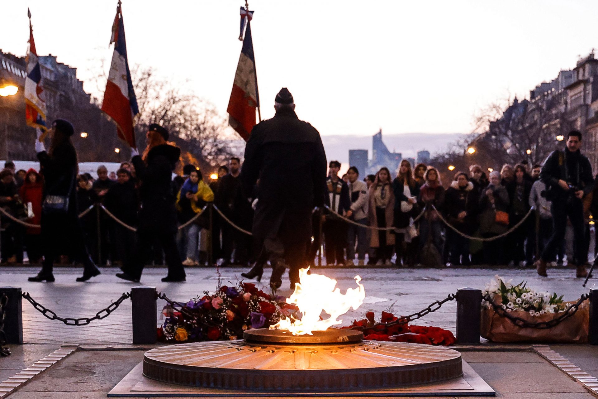 Une flamme éternelle