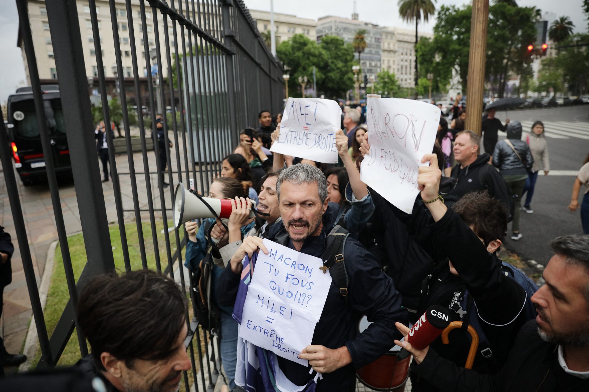 Protestas frente a la Casa Rosada