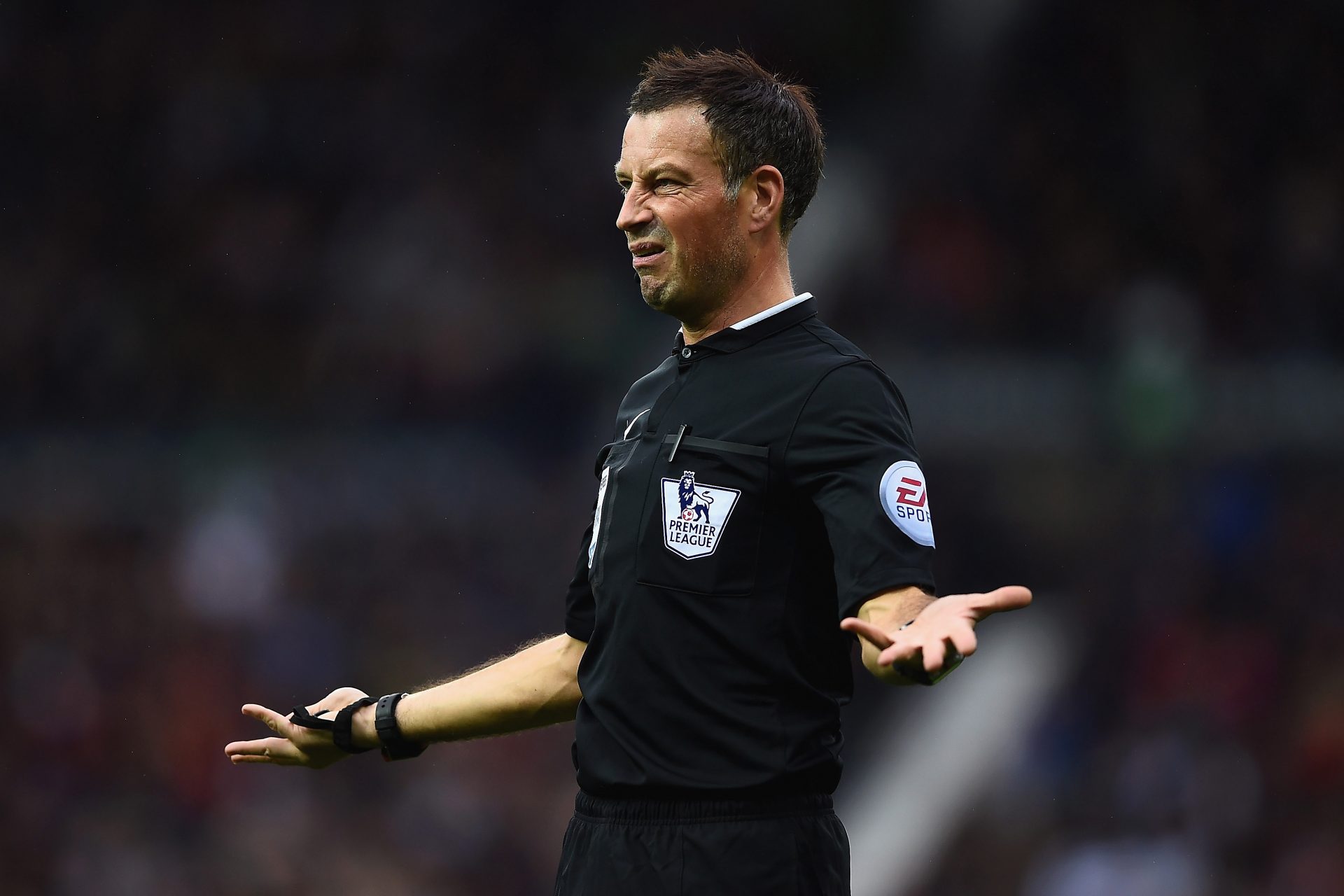 (2) Mark Clattenburg 