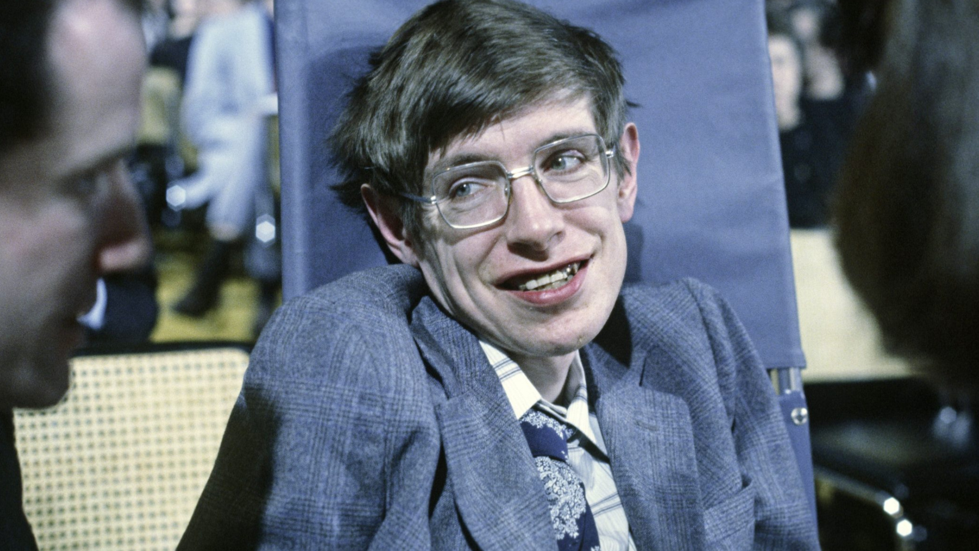 Las impactantes predicciones de Stephen Hawking sobre el fin de la humanidad