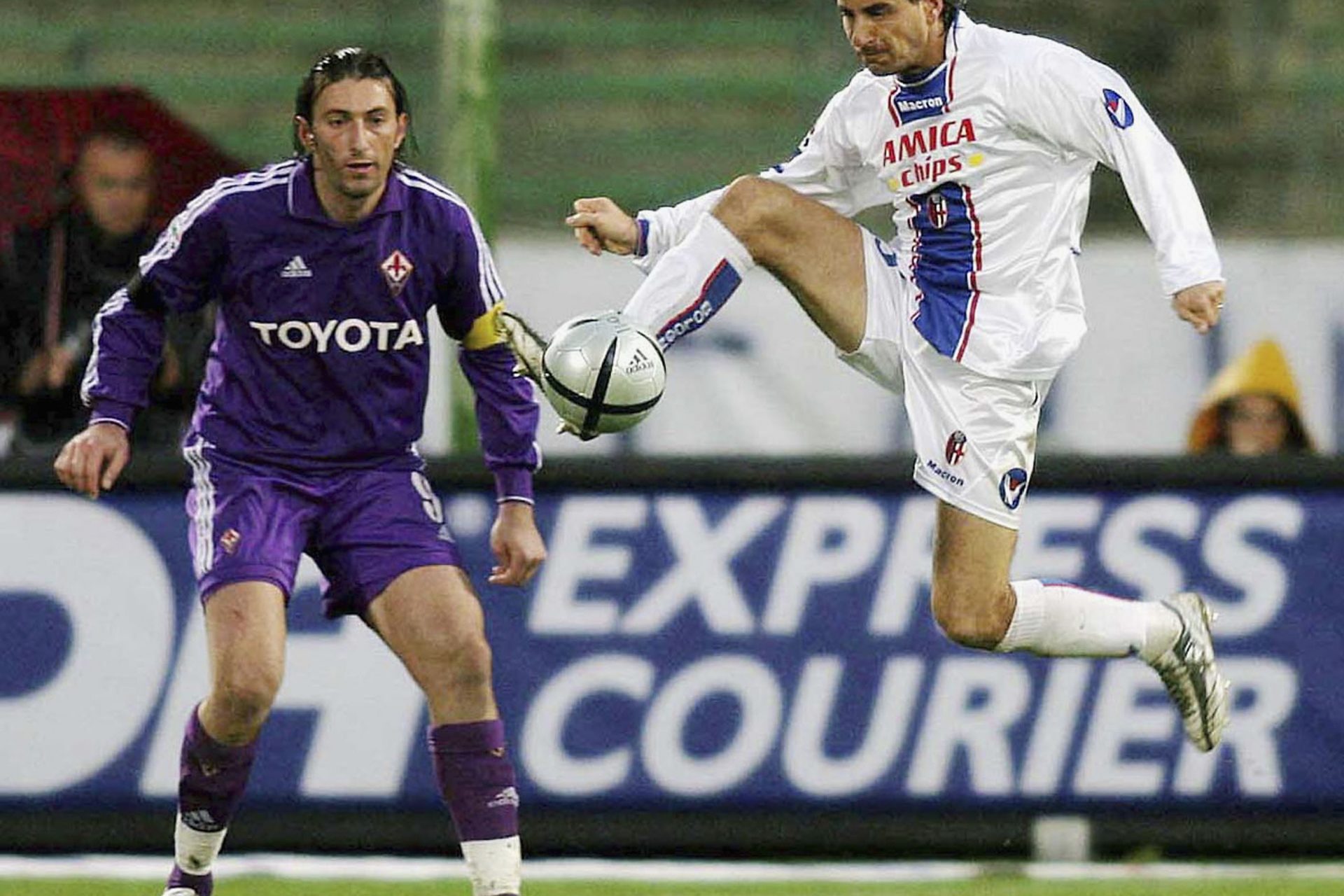 Ex attaccante della Fiorentina è tornato a fare il muratore