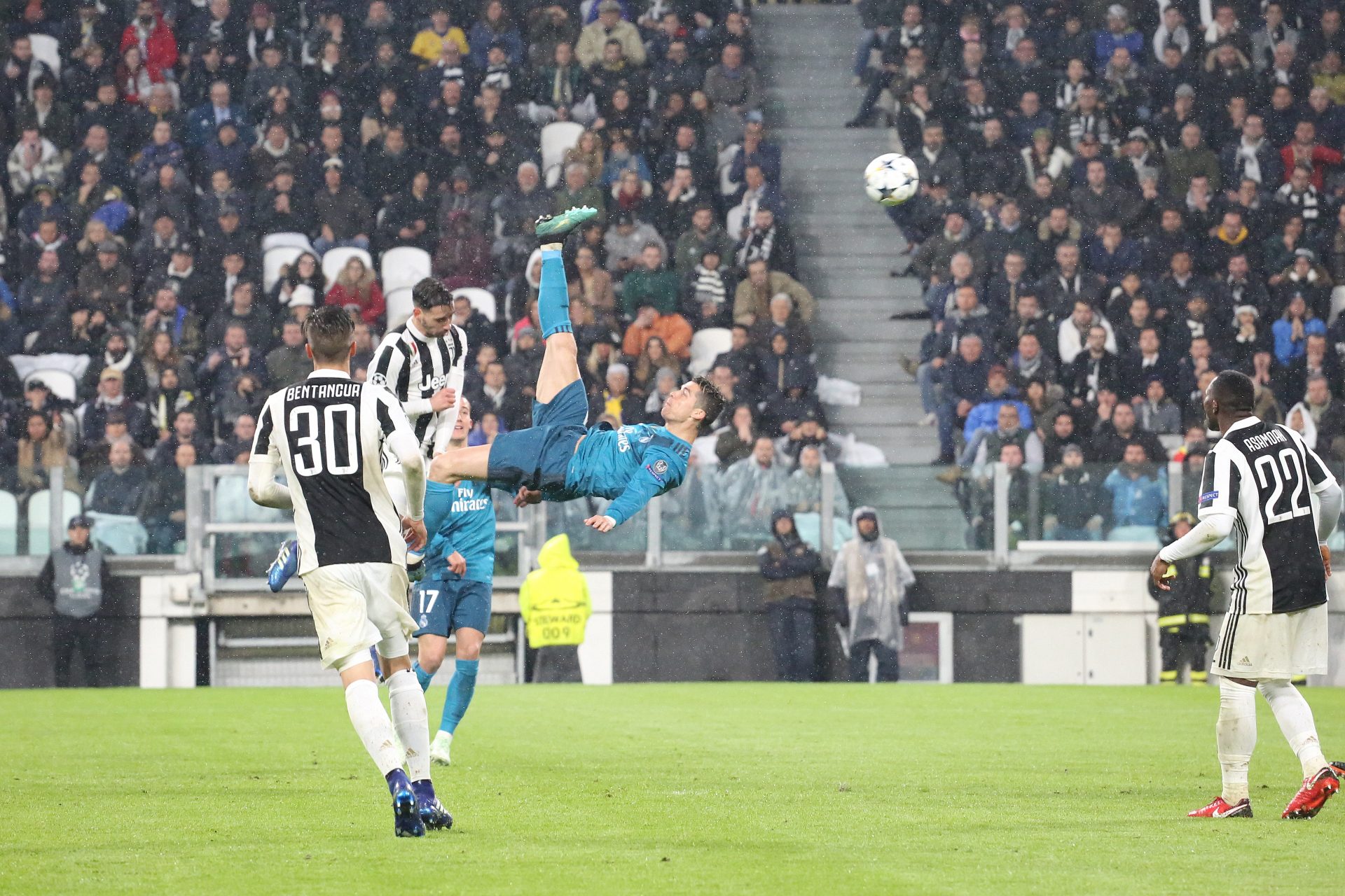 Il mitico gol di CR7