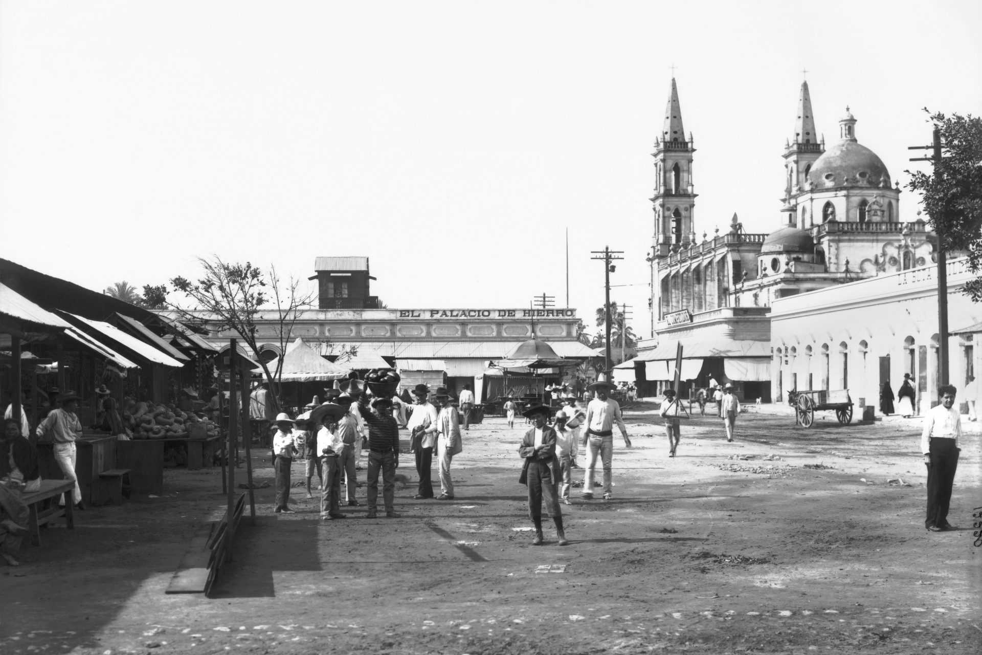 Mercado mazatleco