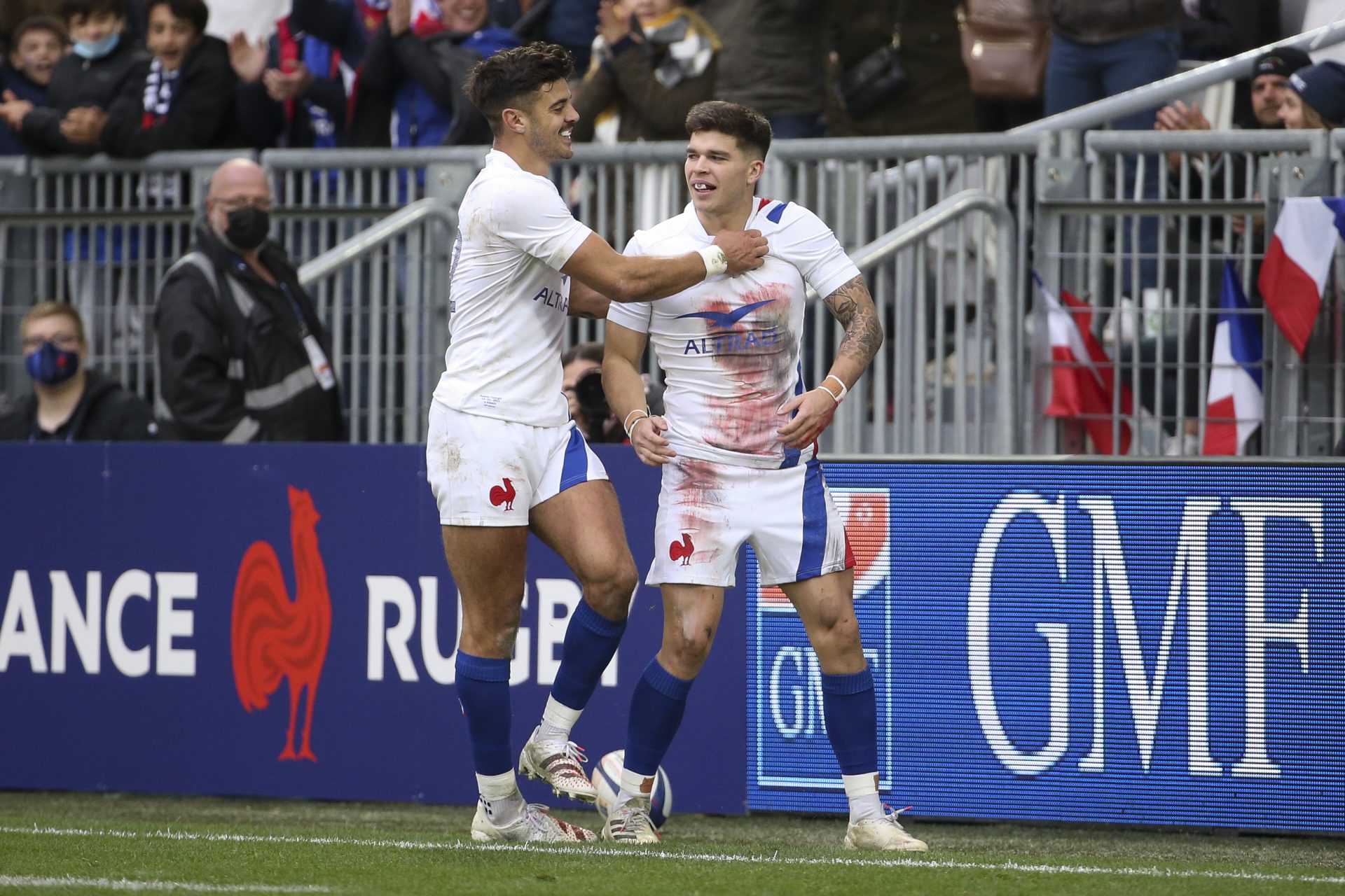 Romain Ntamack sur sa rivalité avec Mathieu Jalibert : 