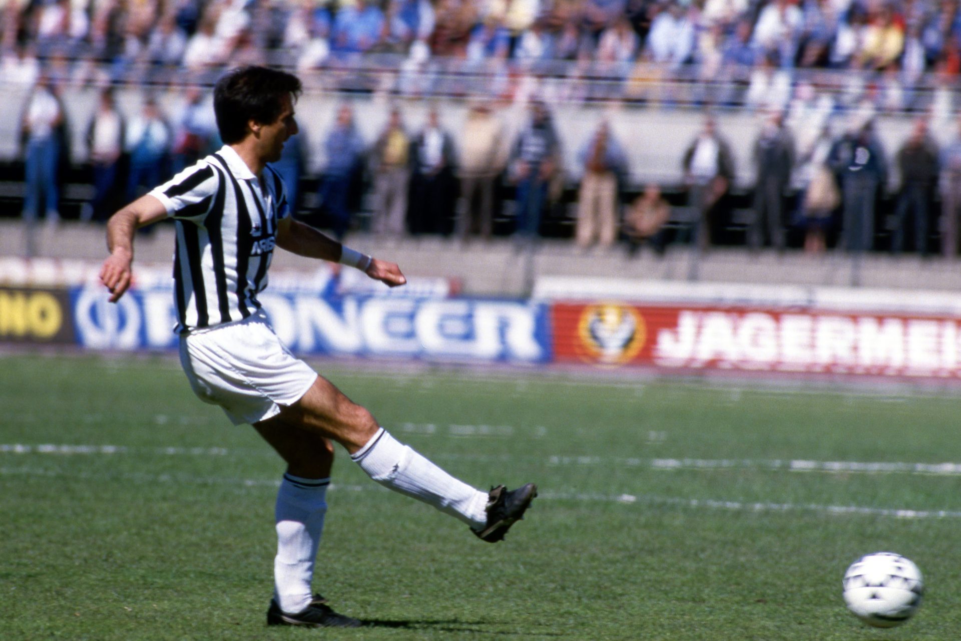 7. Gaetano Scirea – Italy