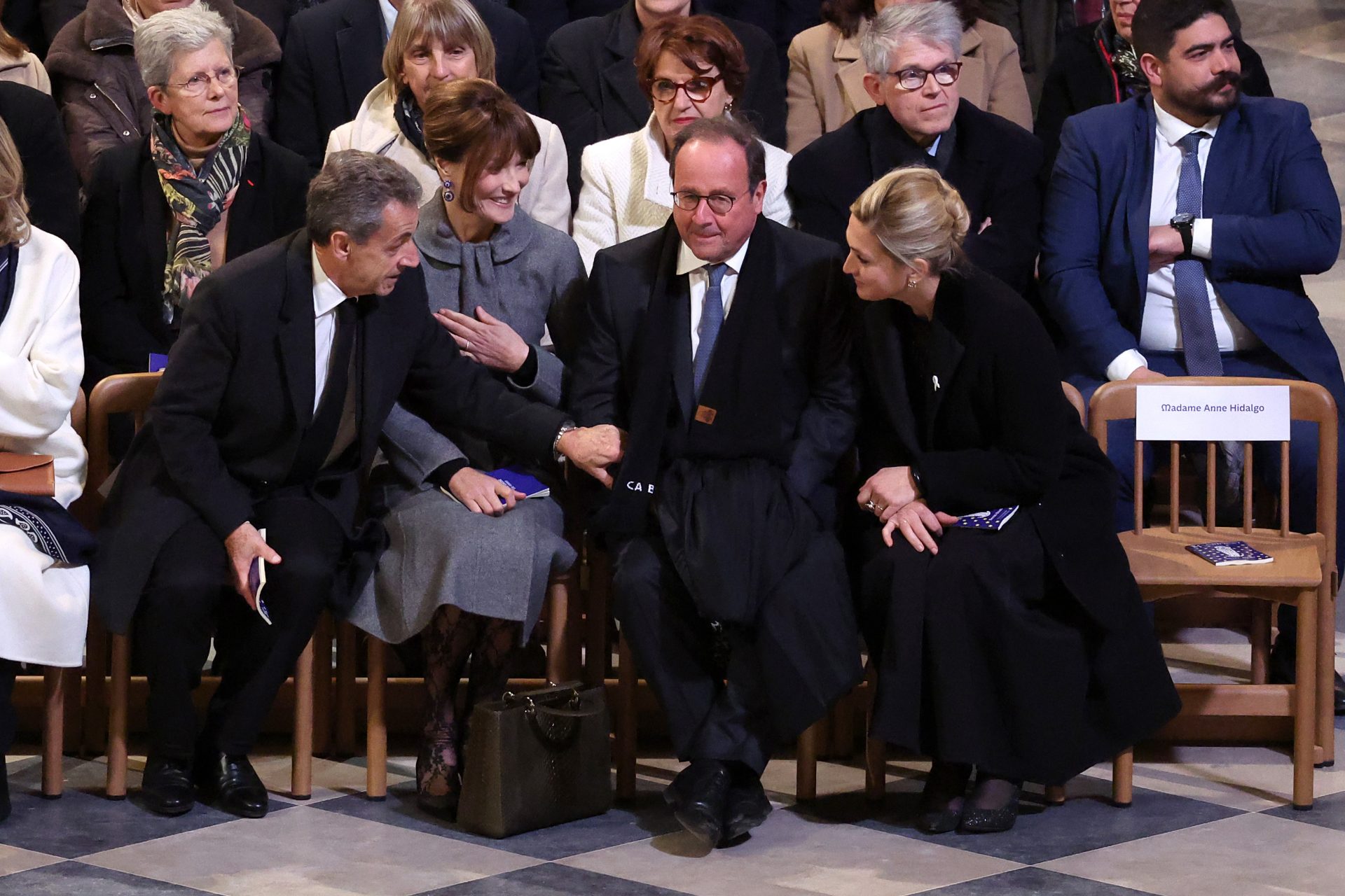 Nicolas Sarkozy, Carla Bruni, François Hollande et Julie Gayet