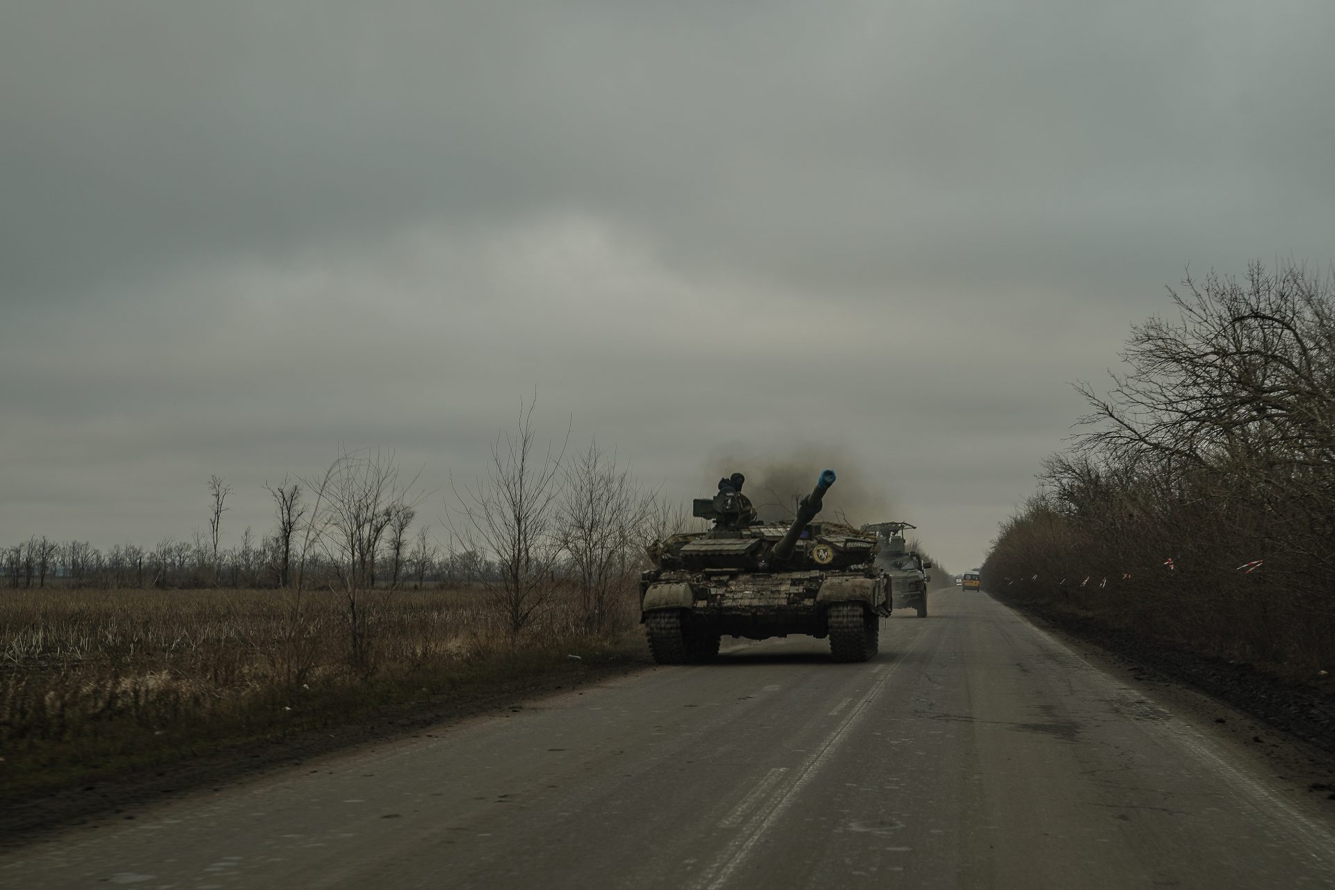 Frontline Fury: combat footage captured an intense Ukrainian armored assault on Russian soldiers