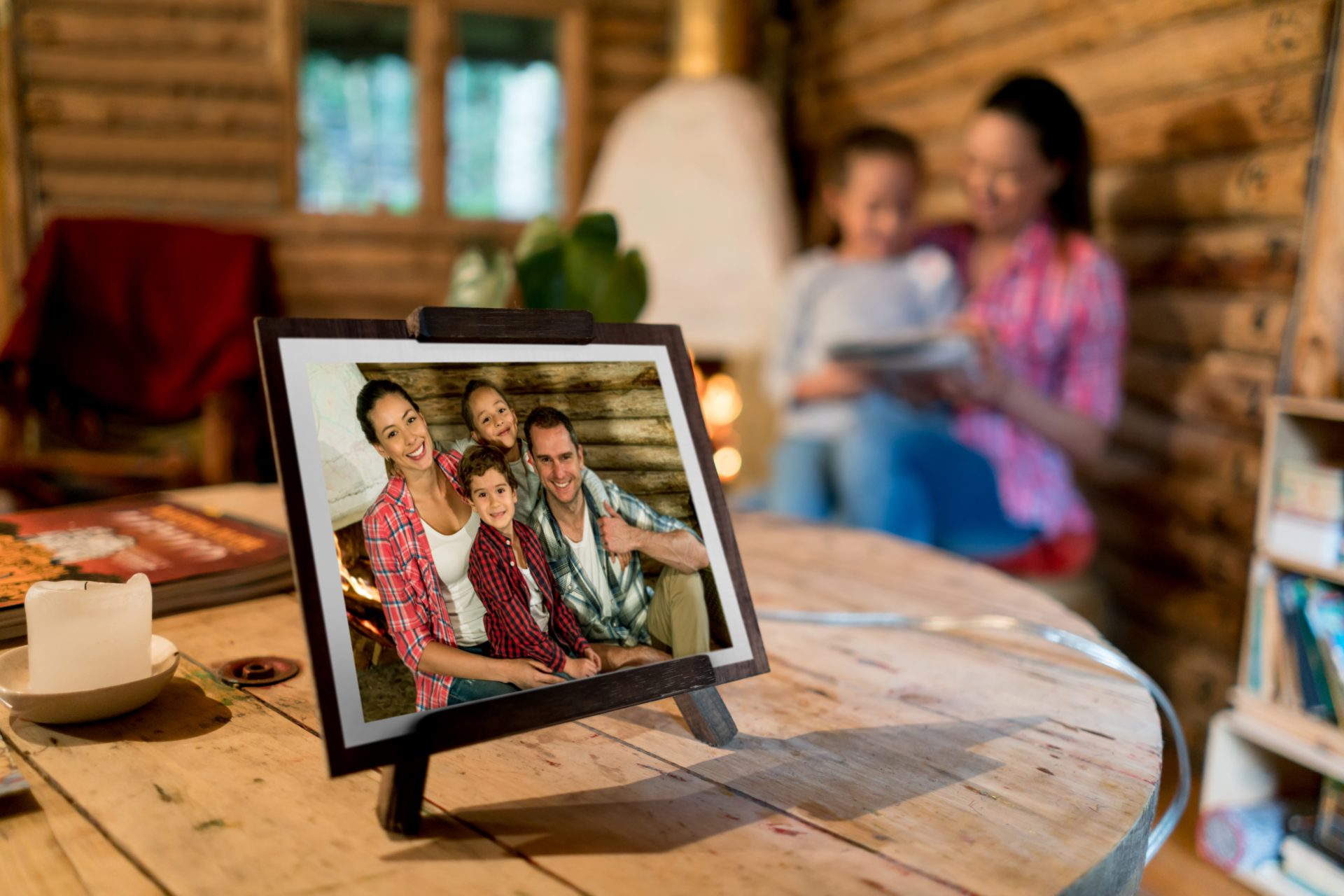 Pisces gift idea: Digital photo frame