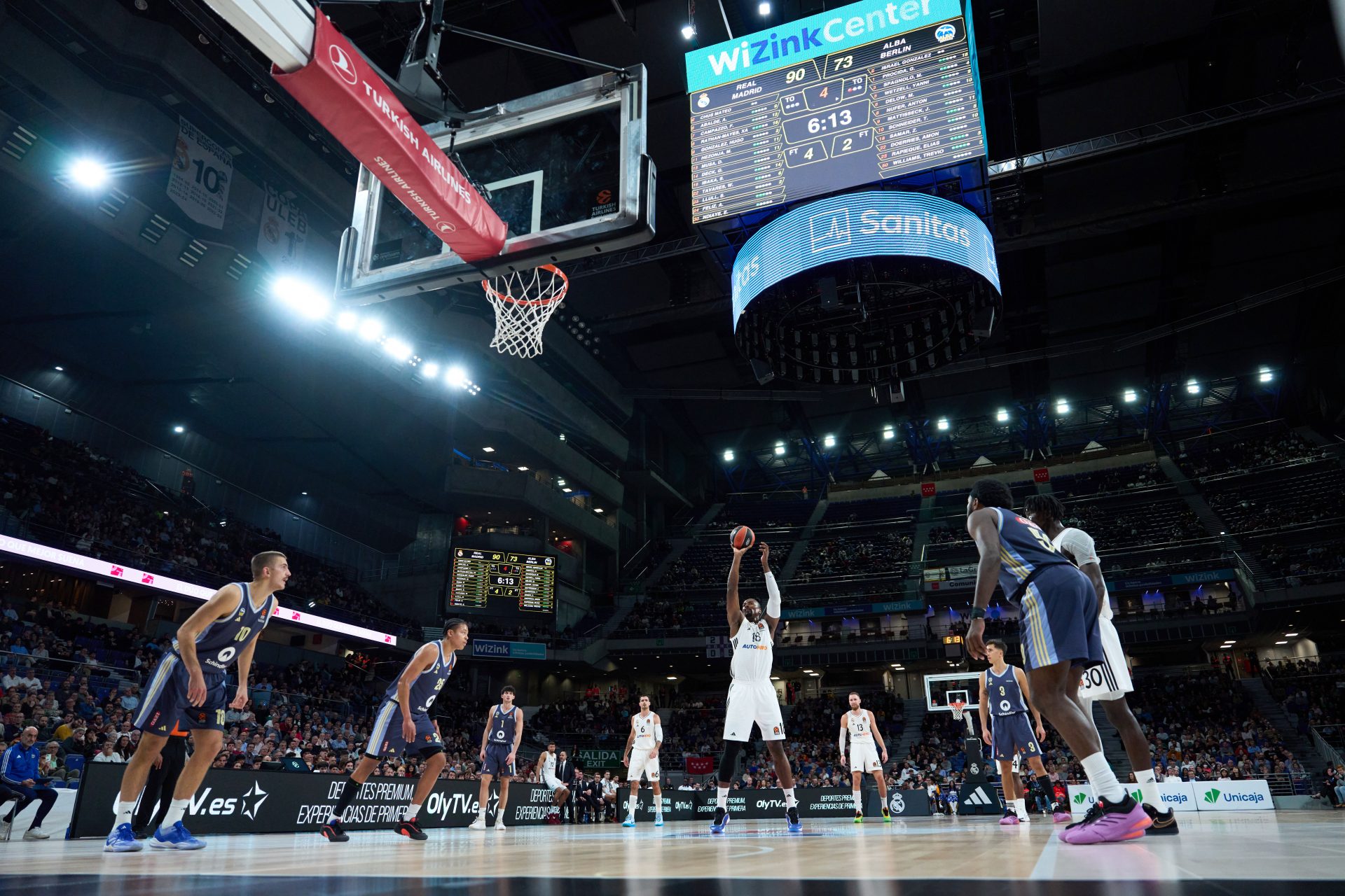 Tras ello, los abonos y las entradas al Wizink Center